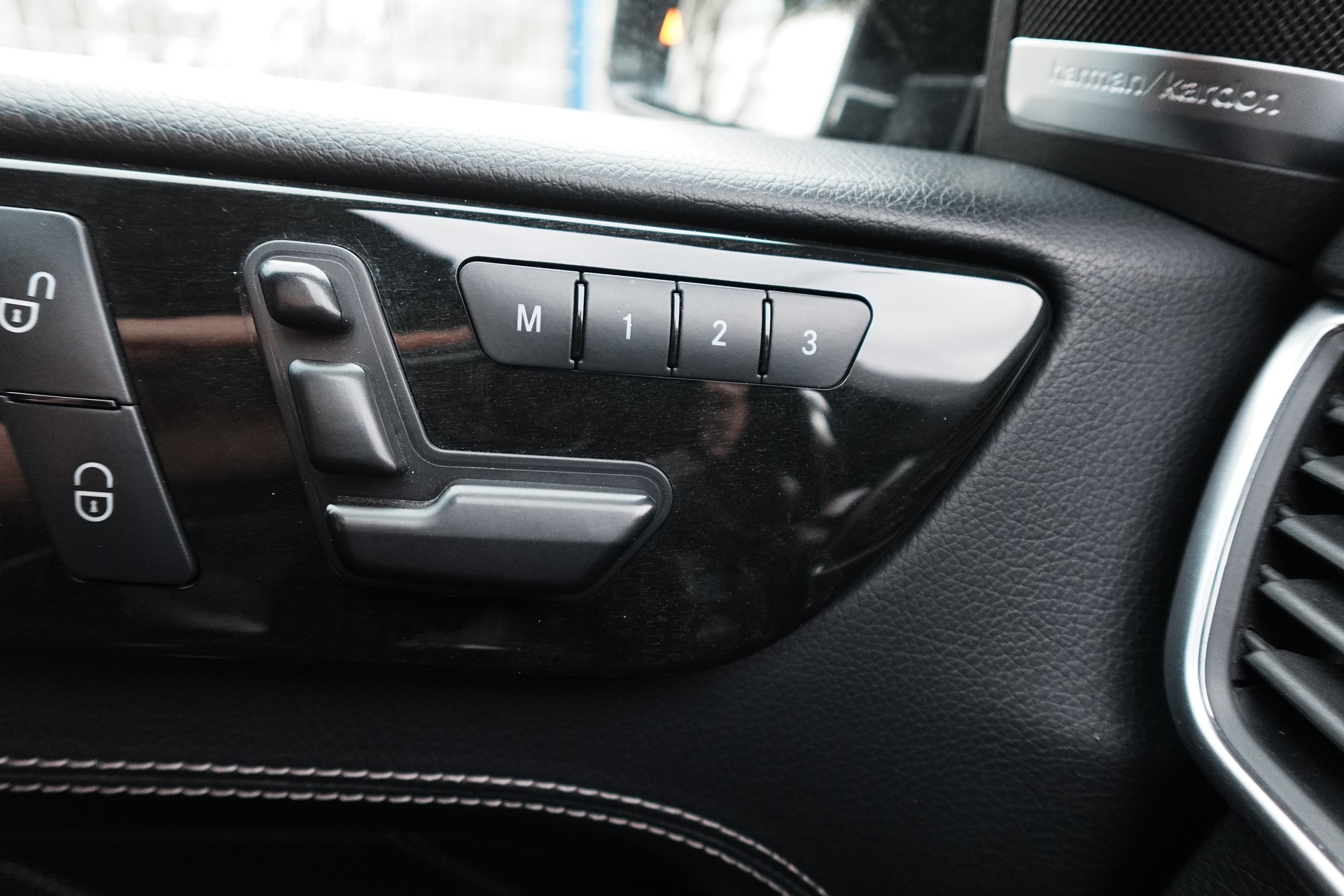 MERCEDES-BENZ GL 500 4Matic 7G-Tronic-image-14