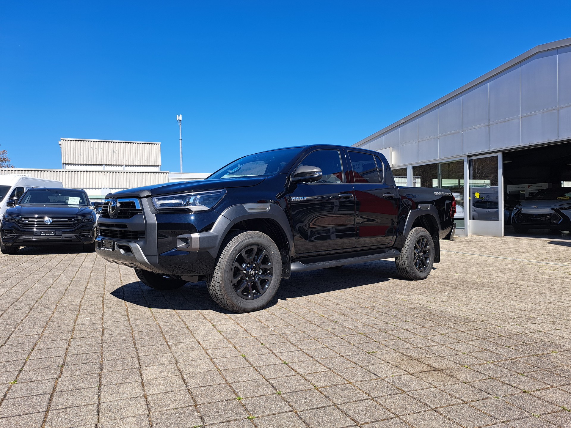 TOYOTA Hilux 2.8d MHEV Invincible Double Cab 4x4