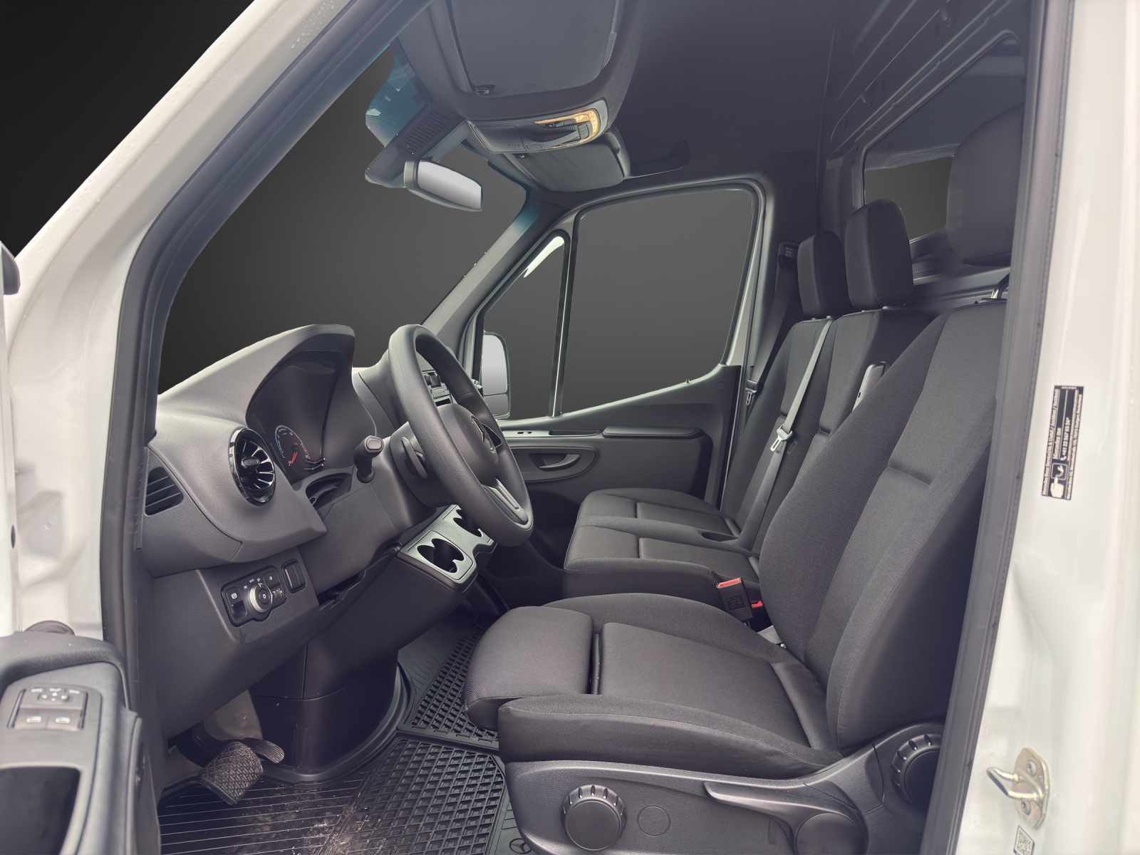 MERCEDES-BENZ eSprinter 312 47kWh Standard-image-6