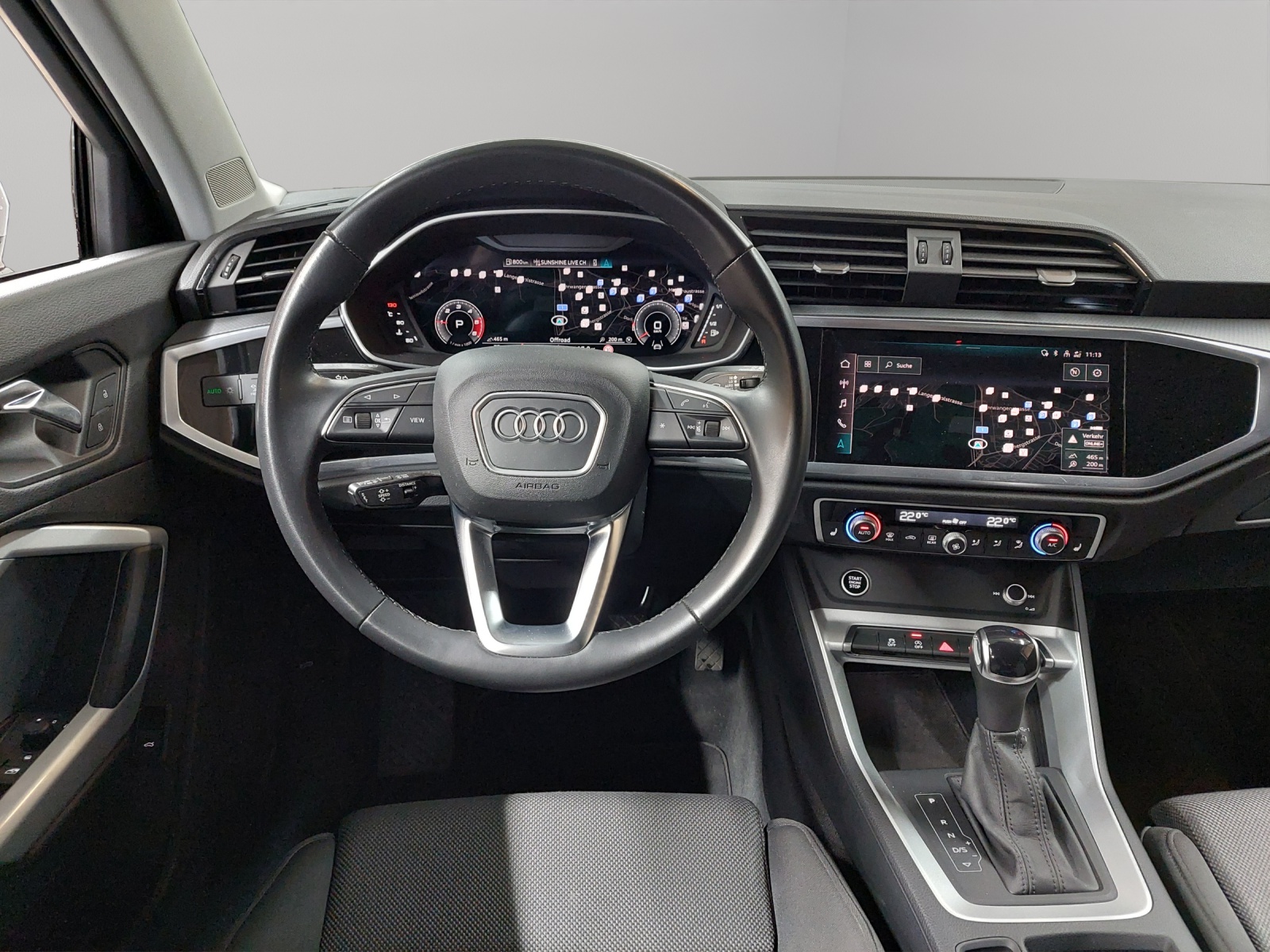 AUDI Q3 35 TDI S line quattro S-tronic-image-6