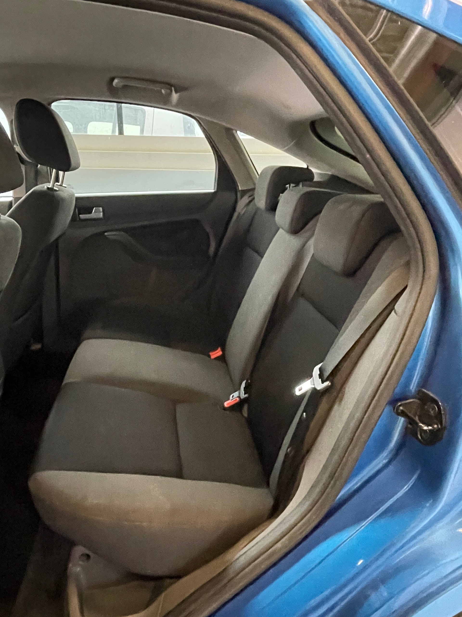 FORD Focus 1.6i VCT Carving-image-8