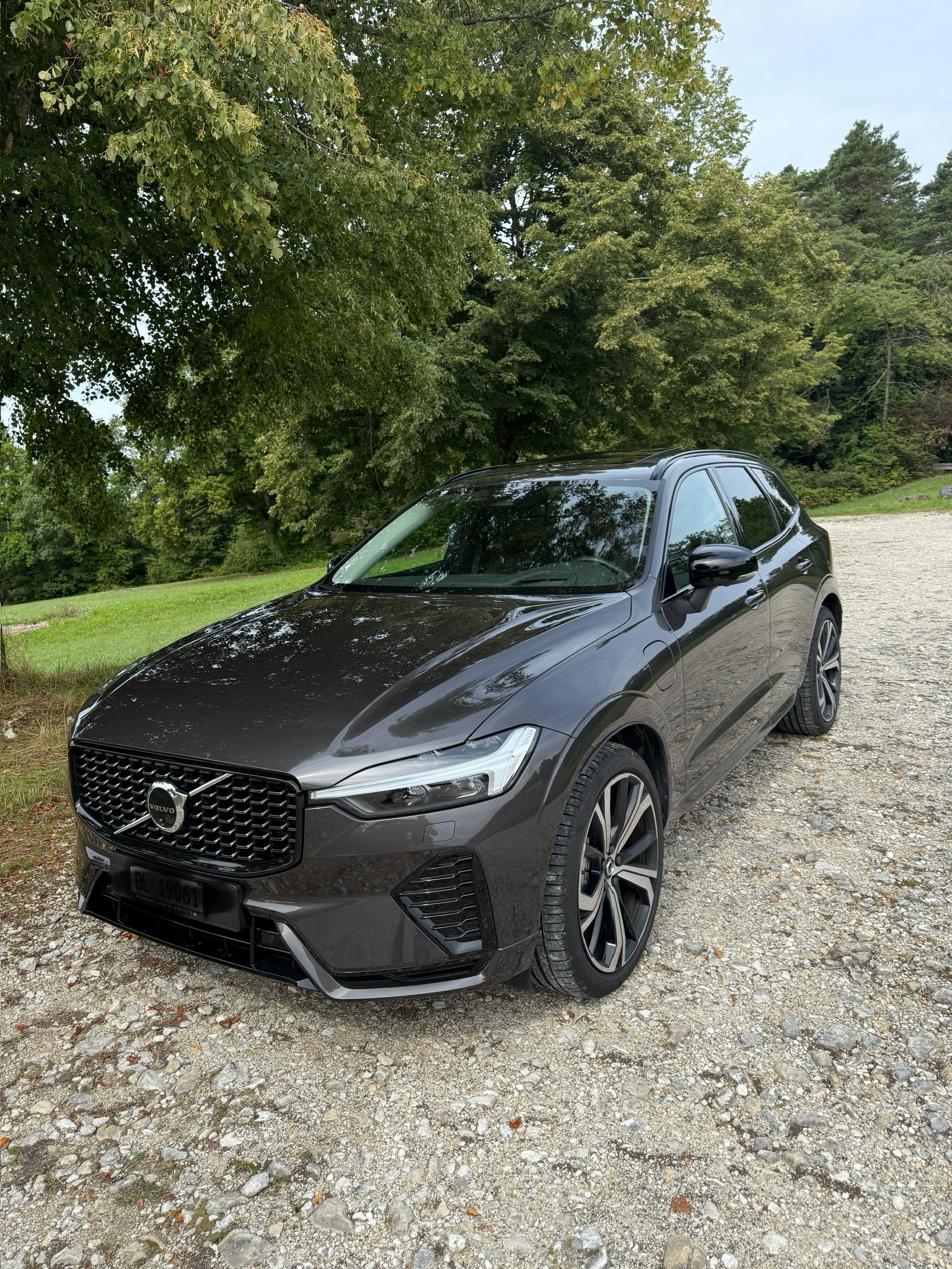 VOLVO XC60 T8 eAWD PluginHybrid Black Edition Geartronic-image-8