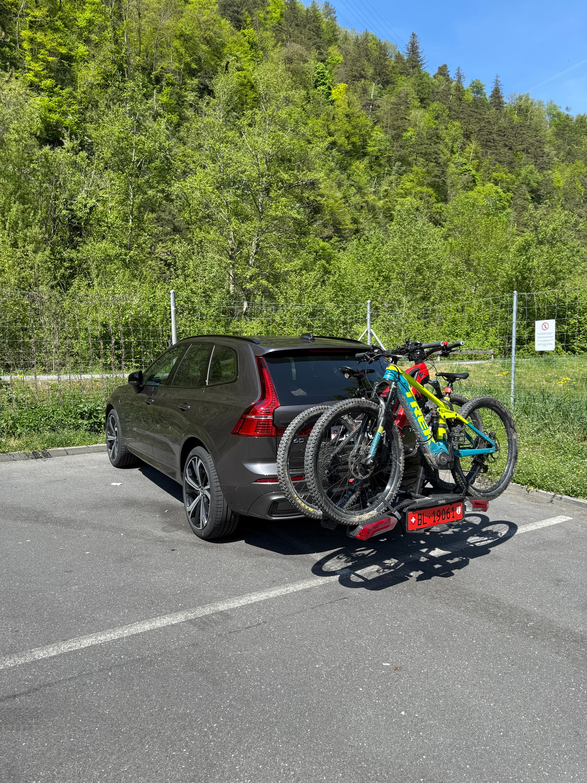 VOLVO XC60 T8 eAWD PluginHybrid Black Edition Geartronic-image-16
