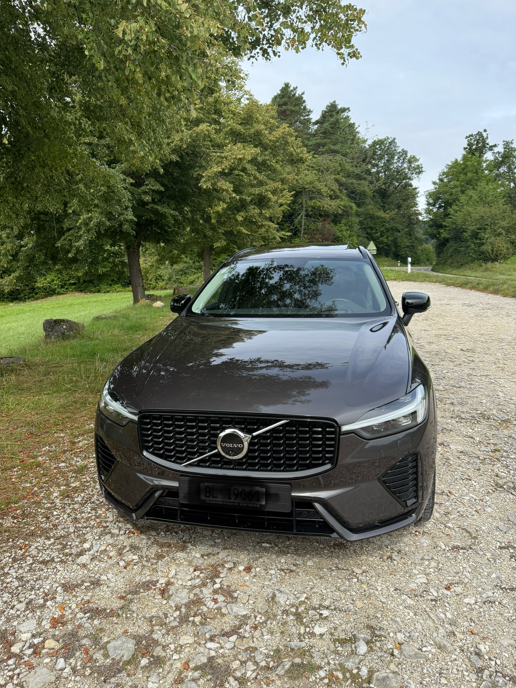 VOLVO XC60 T8 eAWD PluginHybrid Black Edition Geartronic-image-9
