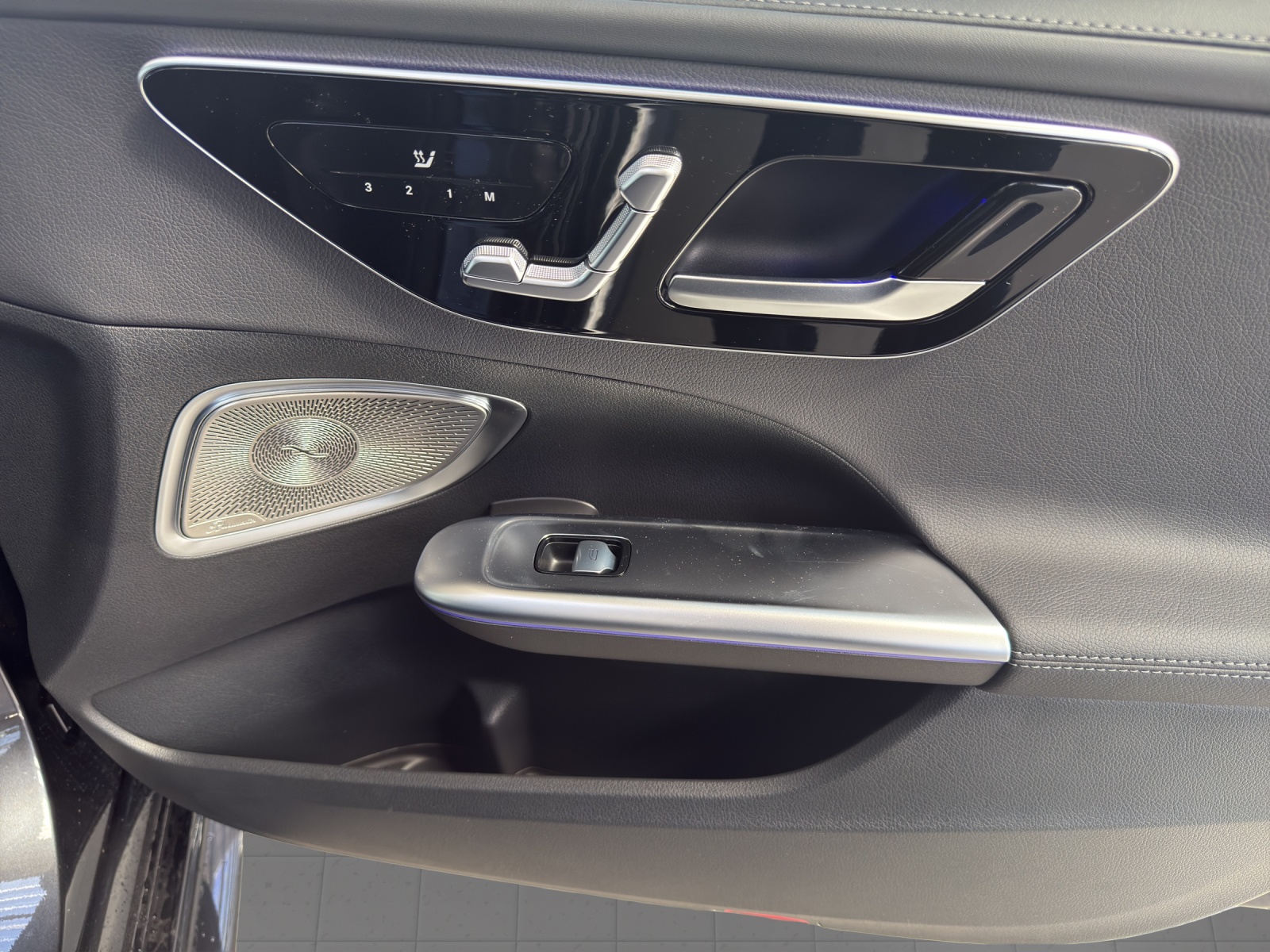 MERCEDES-BENZ C 220 d 4 Matic Swiss Star-image-14