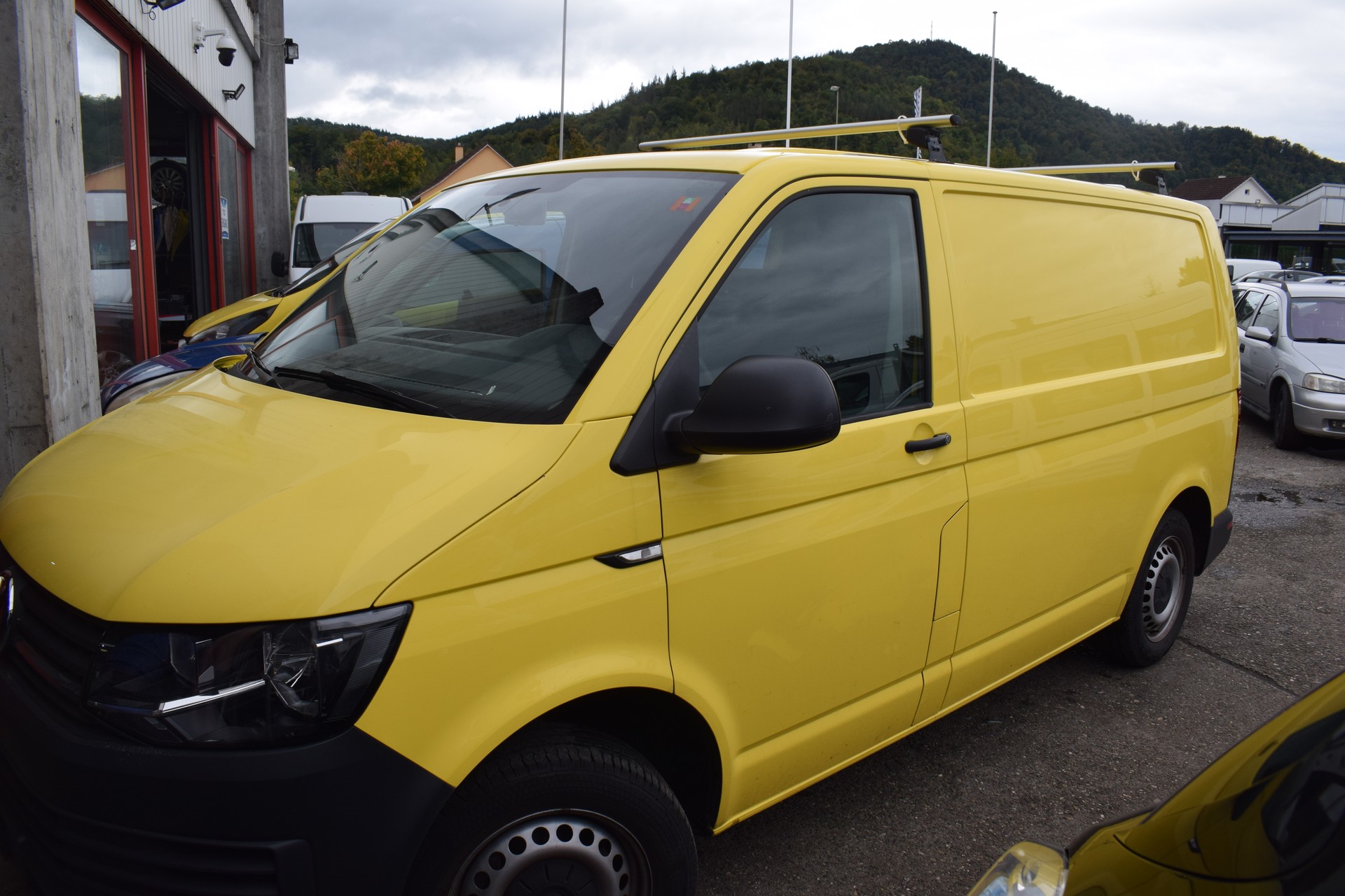 VW T6 2.0 TDI Euro 6-image-2