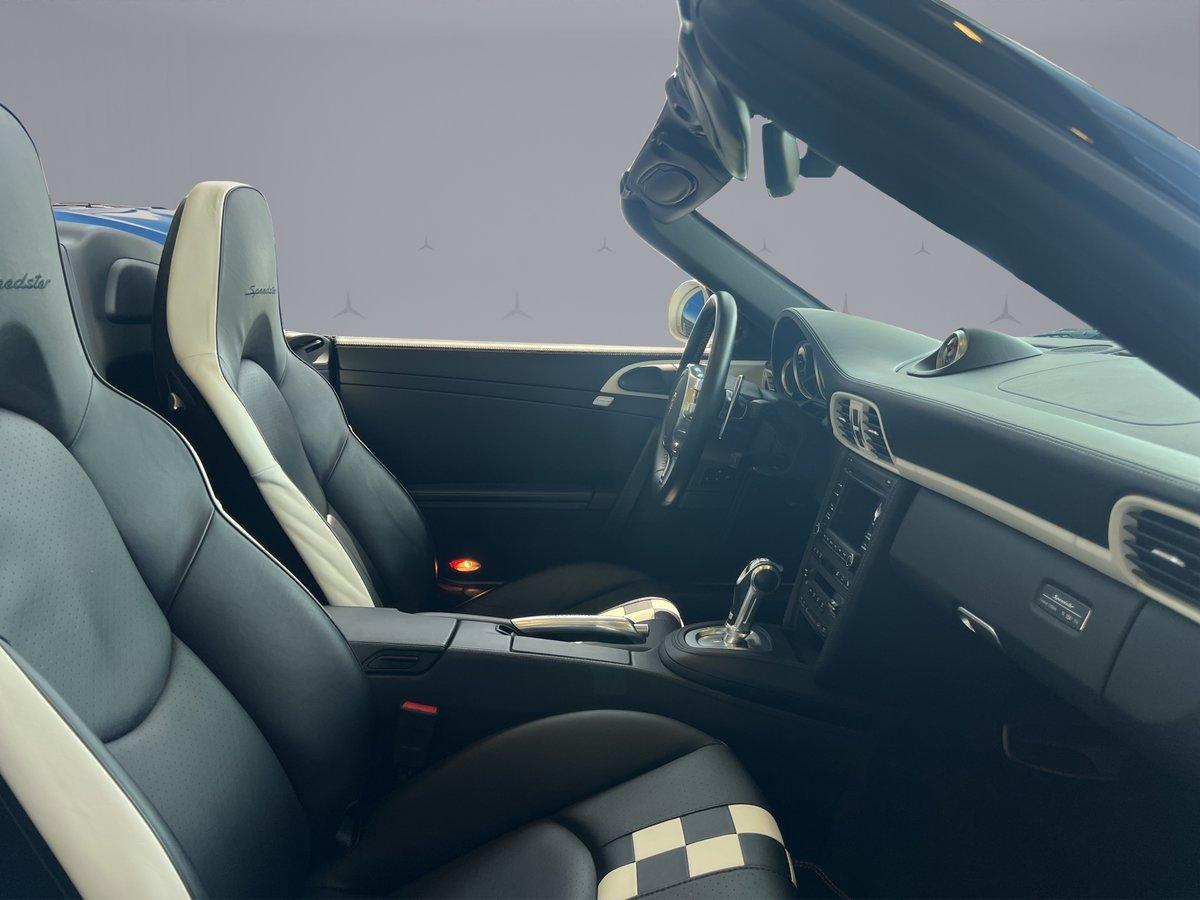 PORSCHE 911 Cabriolet 3.8 Carrera 4GTS PDK-image-15
