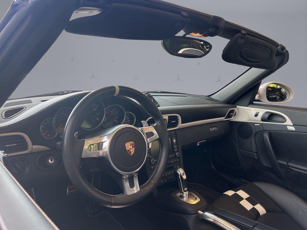 PORSCHE 911 Cabriolet 3.8 Carrera 4GTS PDK-image-19