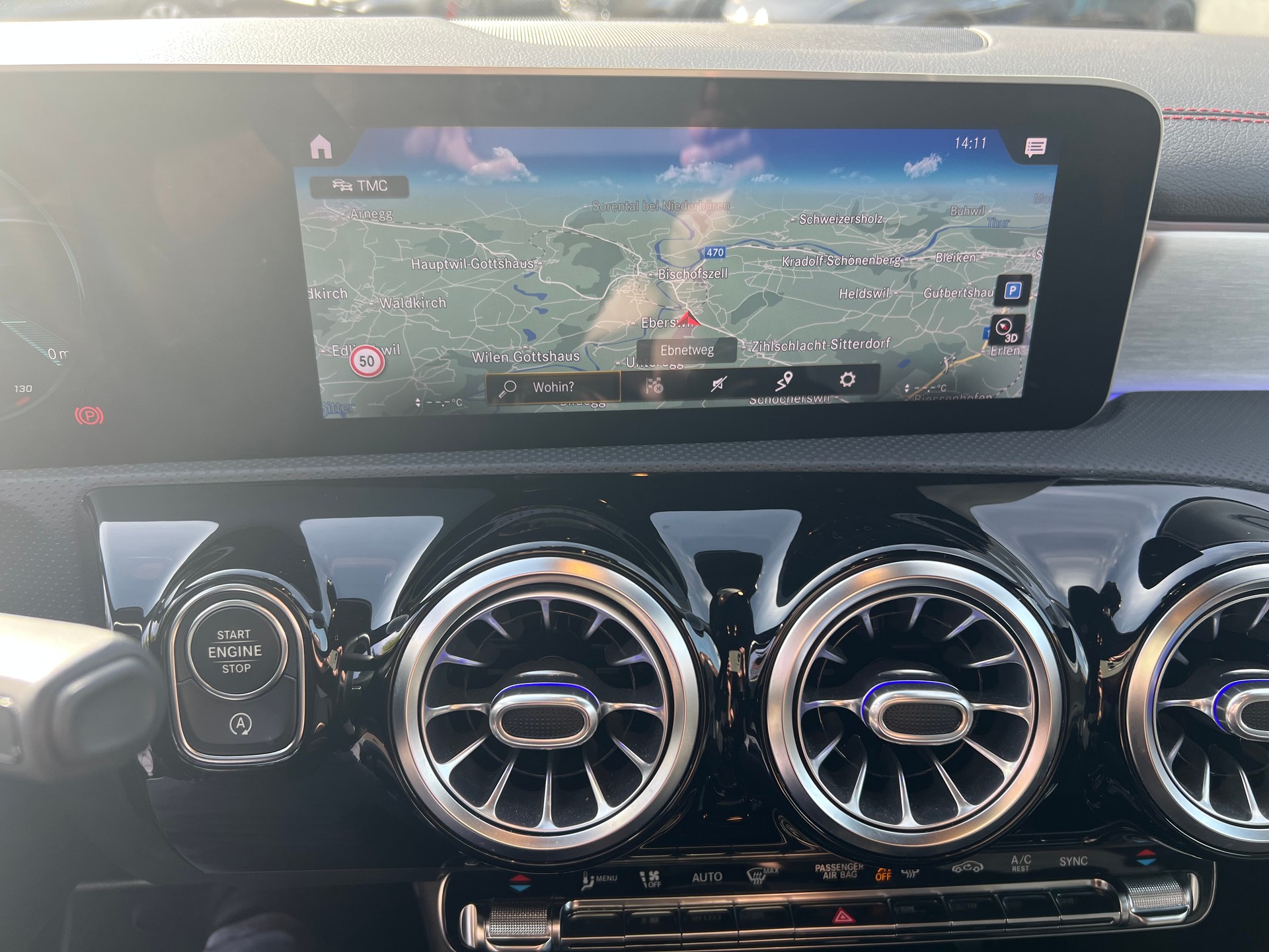 MERCEDES-BENZ CLA Shooting Brake 35 AMG 4Matic 7G-DCT-image-12