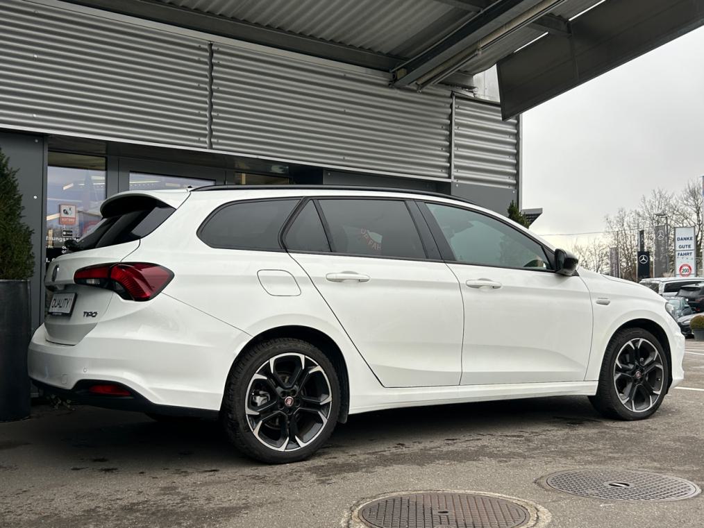 FIAT Tipo 1.4 TJet Station Wagon S-Design Pack Sport-image-2
