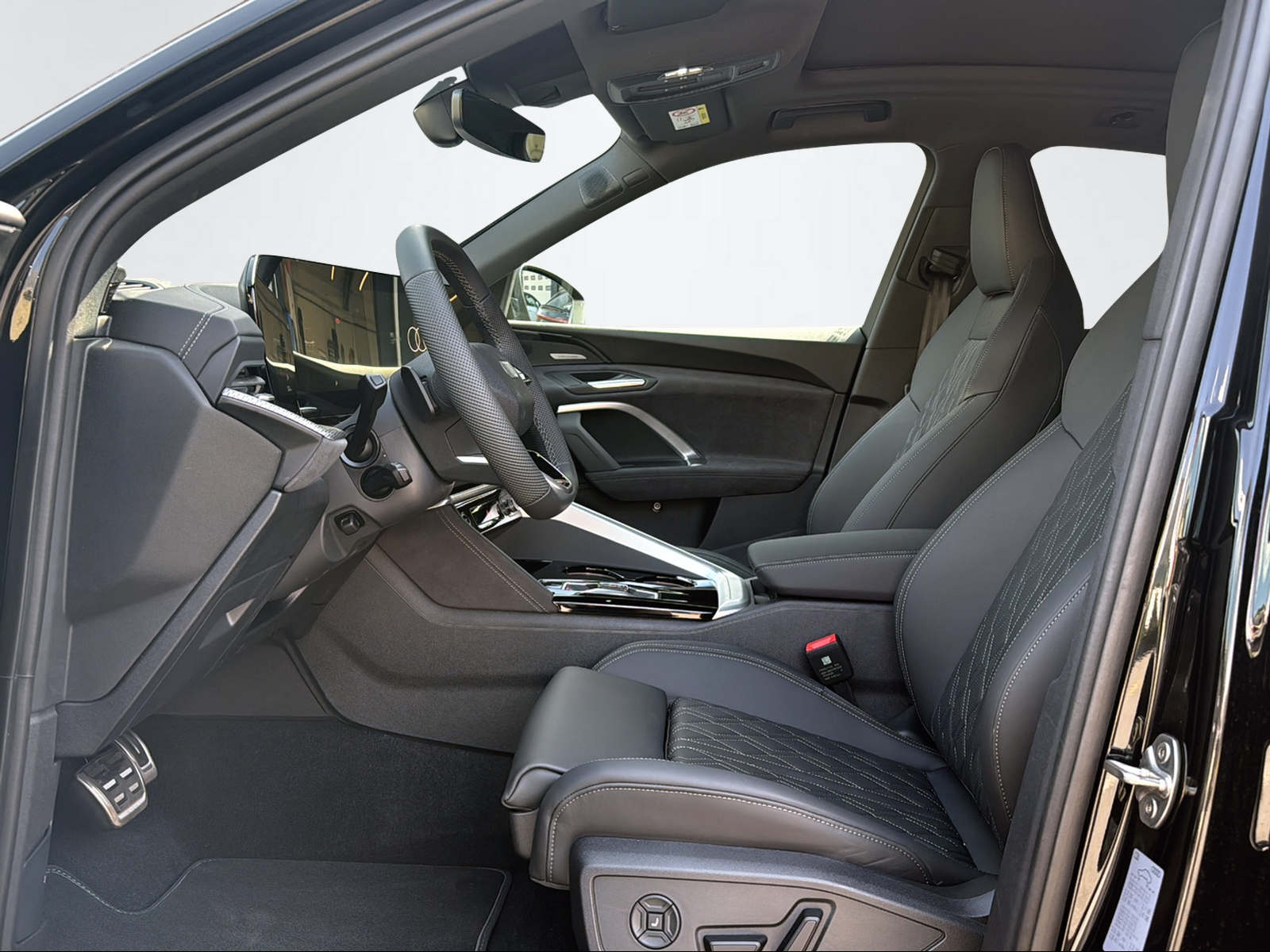 AUDI Q5 SB TFSI quattro 204PS/150kW mHEV-image-7