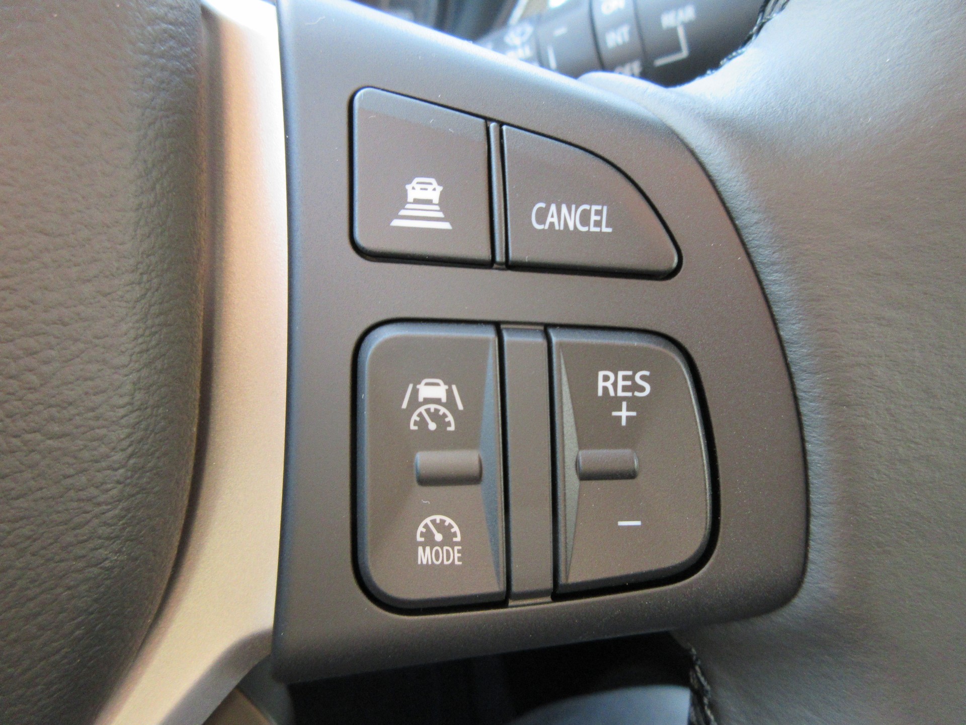 SUZUKI Vitara 1.4 Boosterjet Compact Top 4x4 Hybrid Automatic-image-12