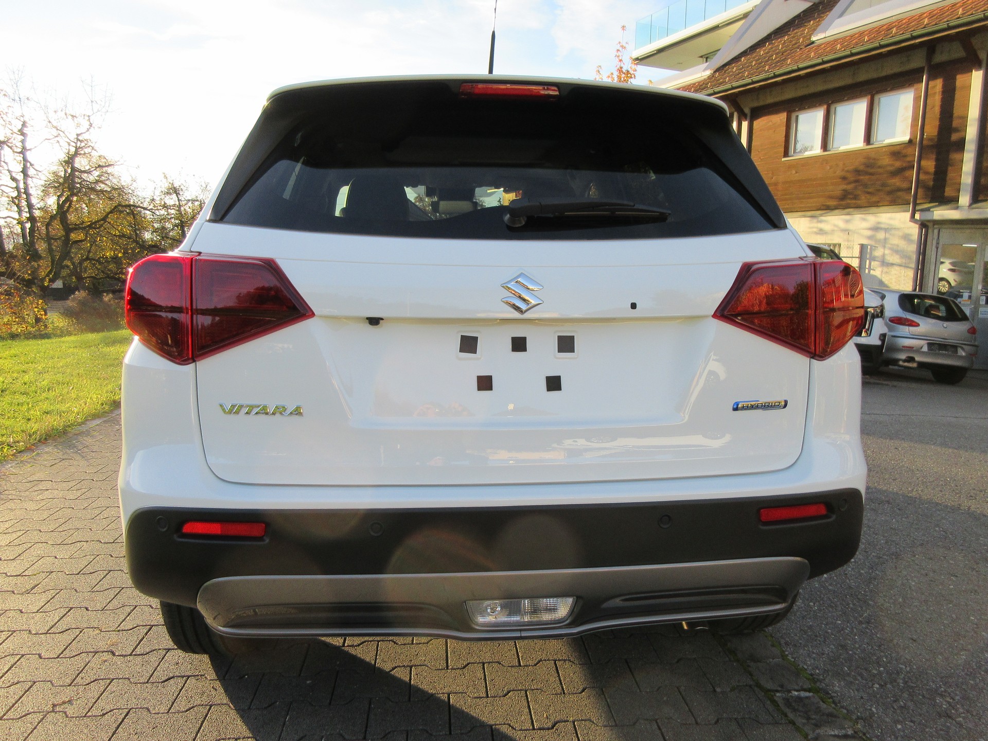 SUZUKI Vitara 1.4 Boosterjet Compact Top 4x4 Hybrid Automatic-image-5