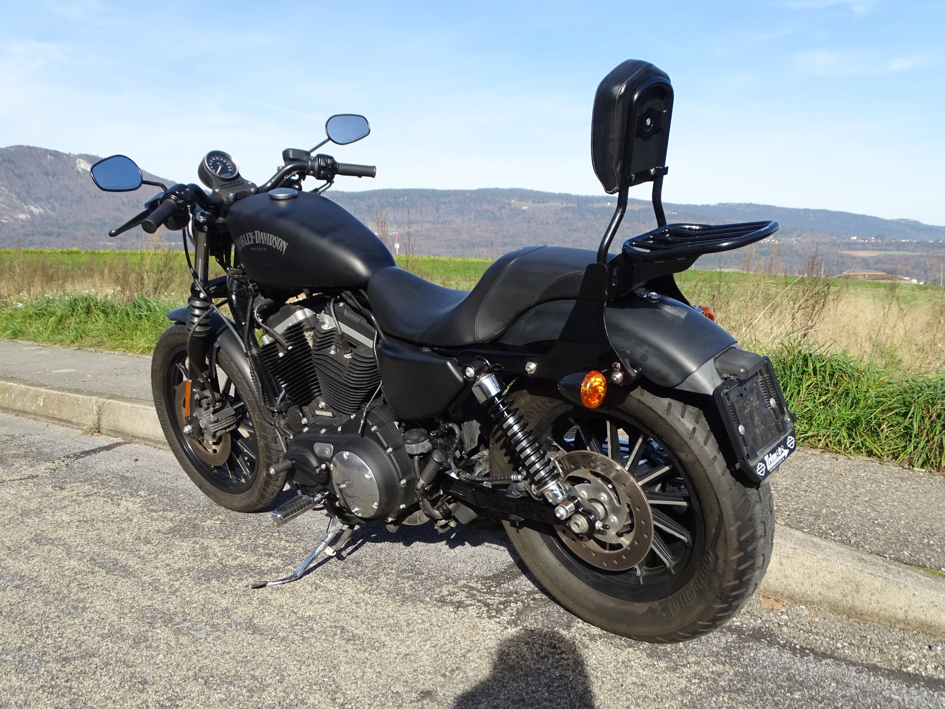 HARLEY-DAVIDSON XL 883 N Sportster Iron (25kW)-image-3