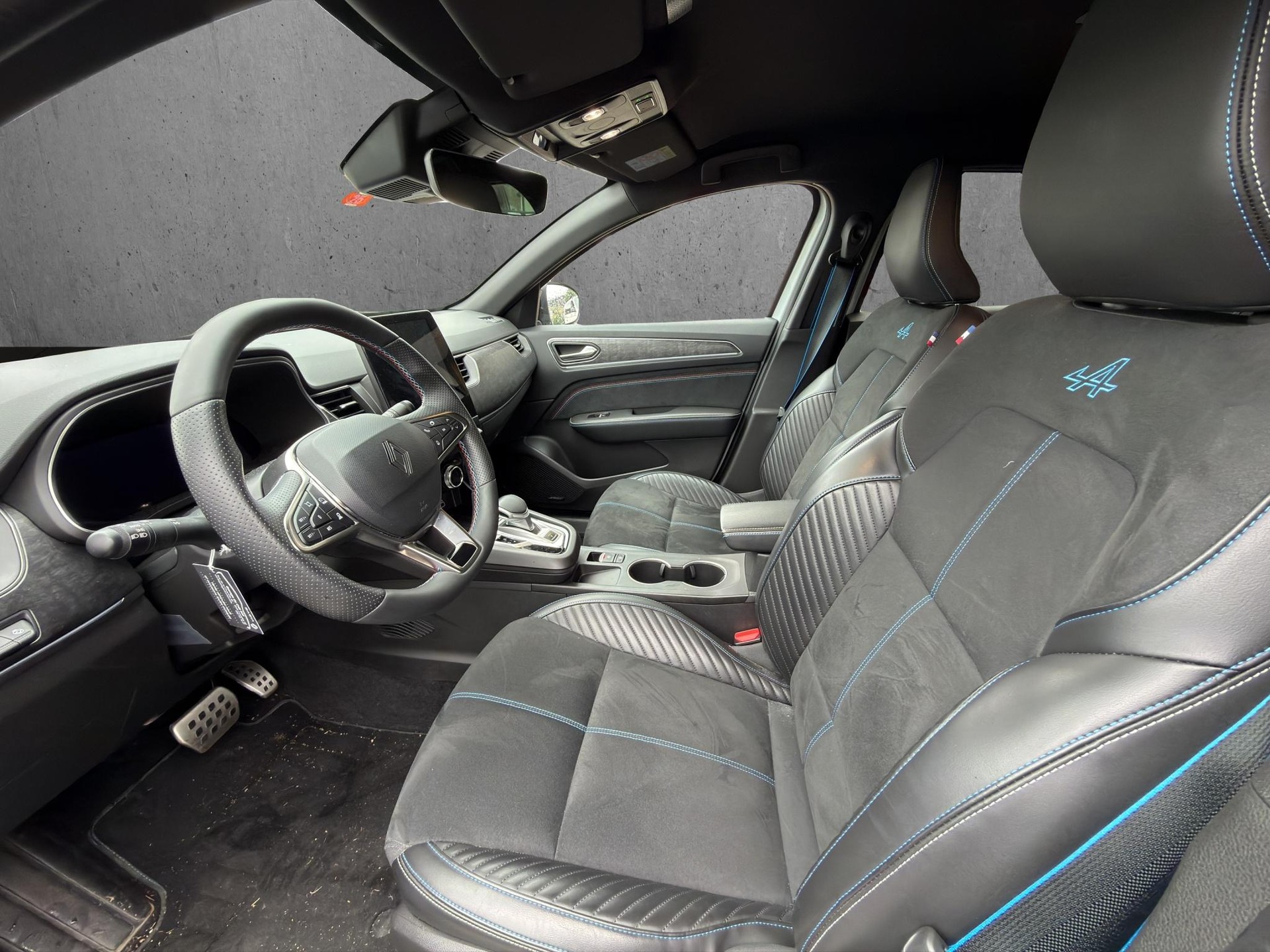 RENAULT Arkana 1.6 E-Tech esprit Alpine-image-9