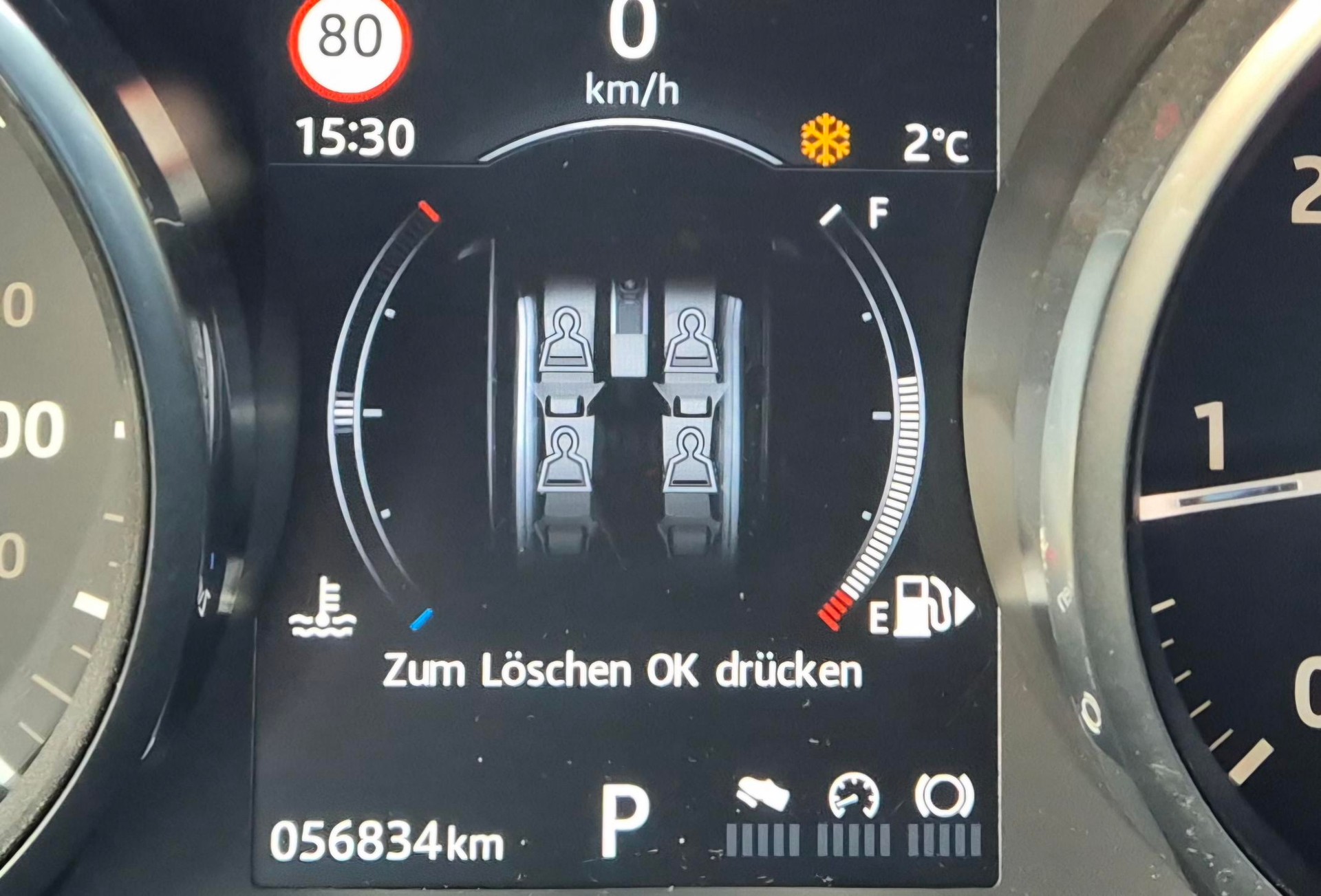 LAND ROVER Range Rover Evoque Conver. 2.0 TD4 HSE Dynamic AT9-image-16