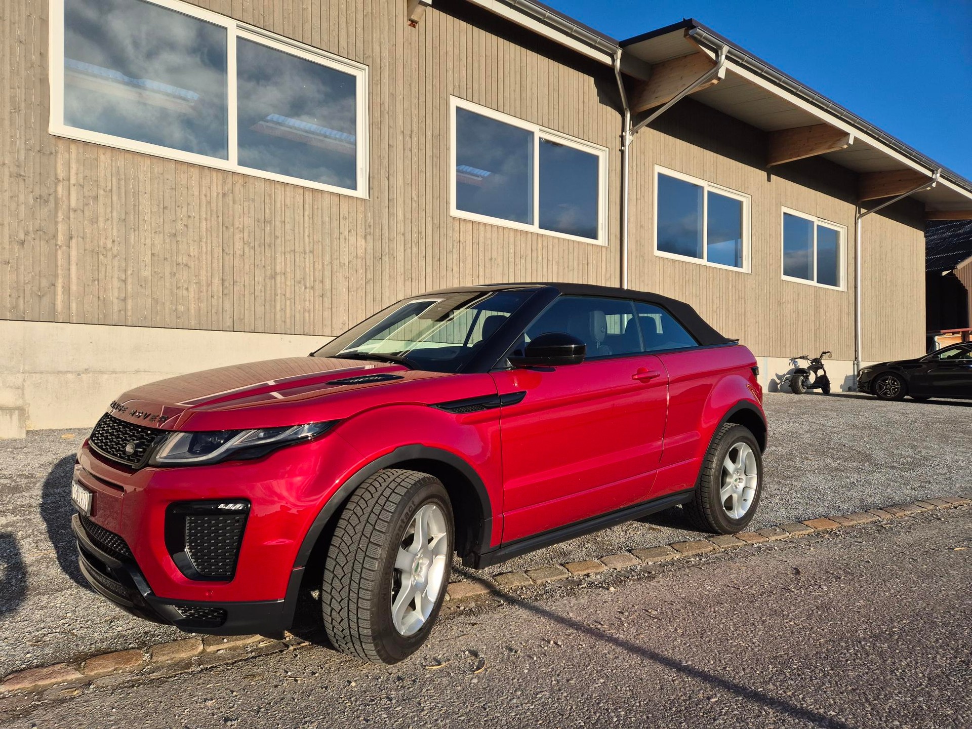 LAND ROVER Range Rover Evoque Conver. 2.0 TD4 HSE Dynamic AT9-image-1