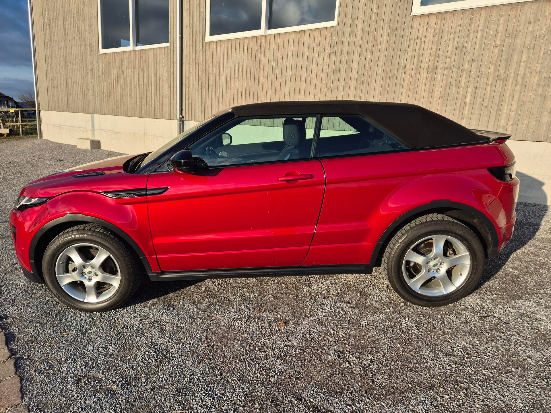 LAND ROVER Range Rover Evoque Conver. 2.0 TD4 HSE Dynamic AT9-image-3
