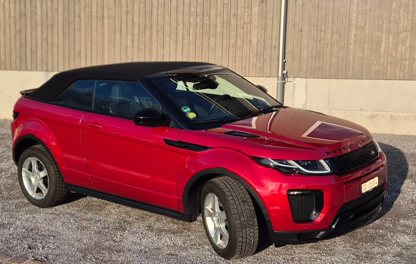 LAND ROVER Range Rover Evoque Conver. 2.0 TD4 HSE Dynamic AT9-image-4