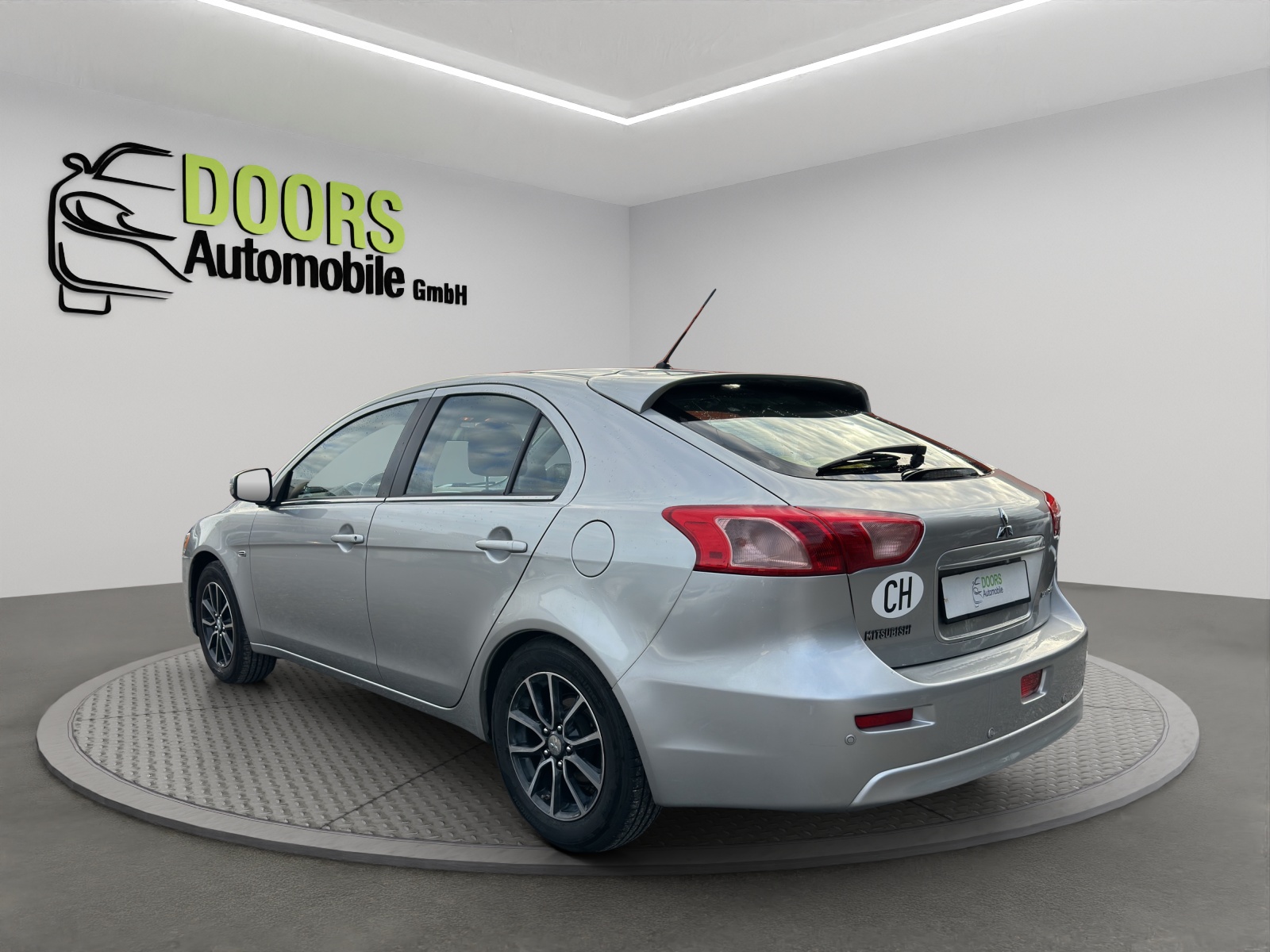 MITSUBISHI Lancer Sportback 1.8 Style CVT-image-5