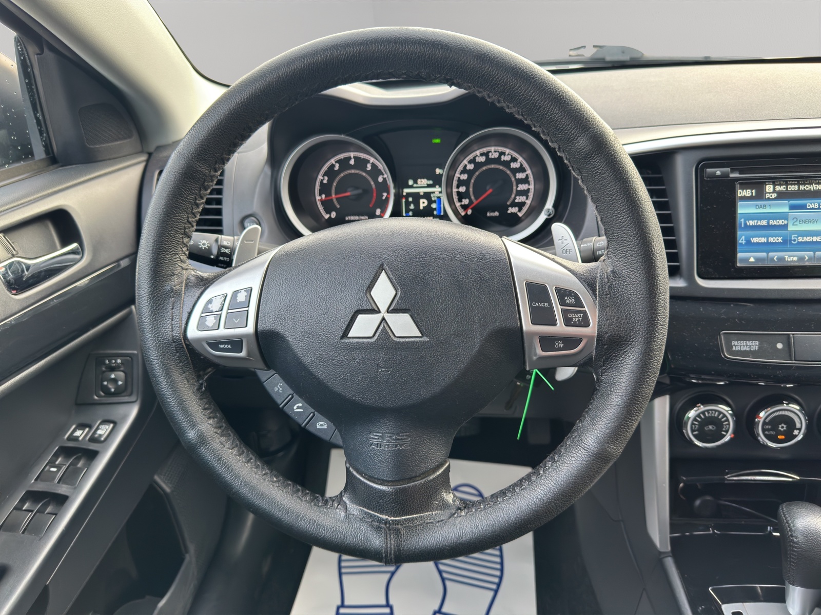 MITSUBISHI Lancer Sportback 1.8 Style CVT-image-14