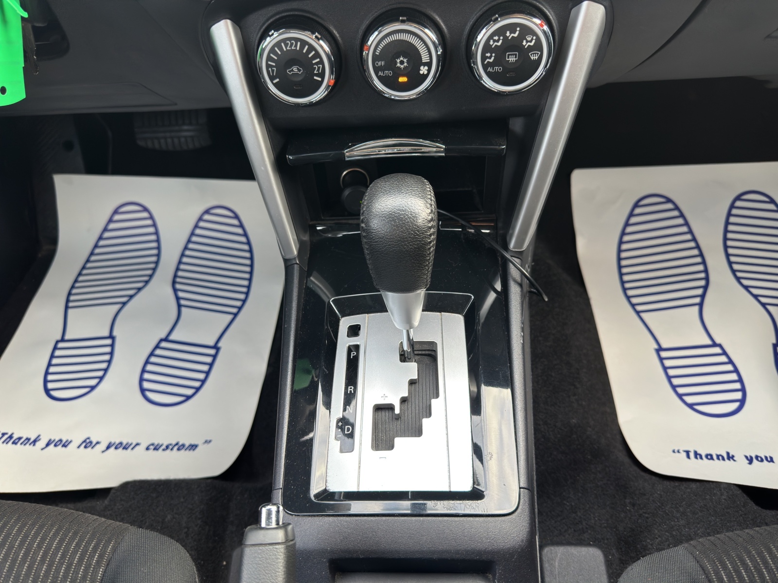 MITSUBISHI Lancer Sportback 1.8 Style CVT-image-11