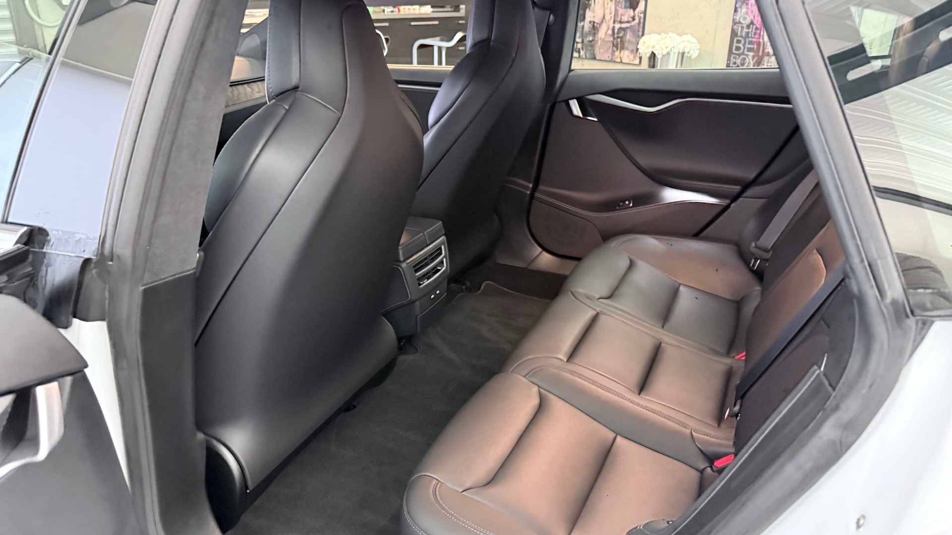 TESLA Model S 100 D-image-16
