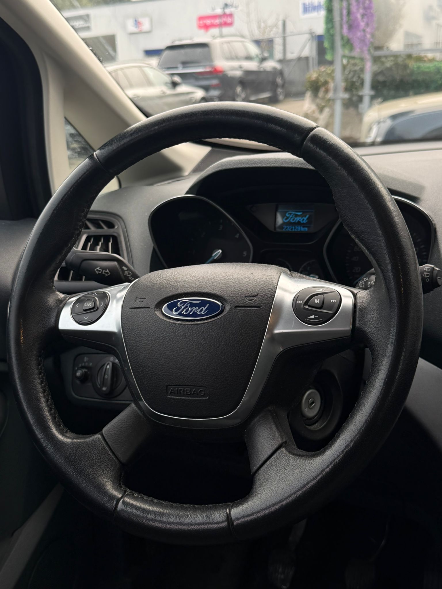 FORD Grand C-Max 1.6 TDCi KNIE-Edition / 7 plätzer-image-8