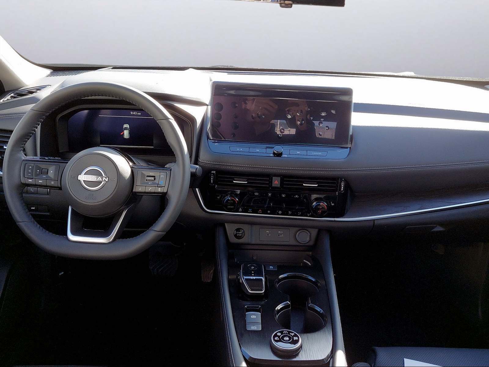 NISSAN X-Trail 1.5 VC-T Tekna+ e-4orce 7P-image-5