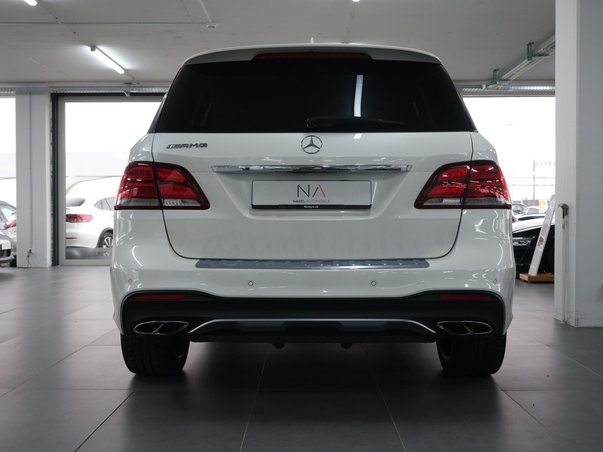 MERCEDES-BENZ GLE 43 AMG Executive 4Matic 9G-Tronic-image-3