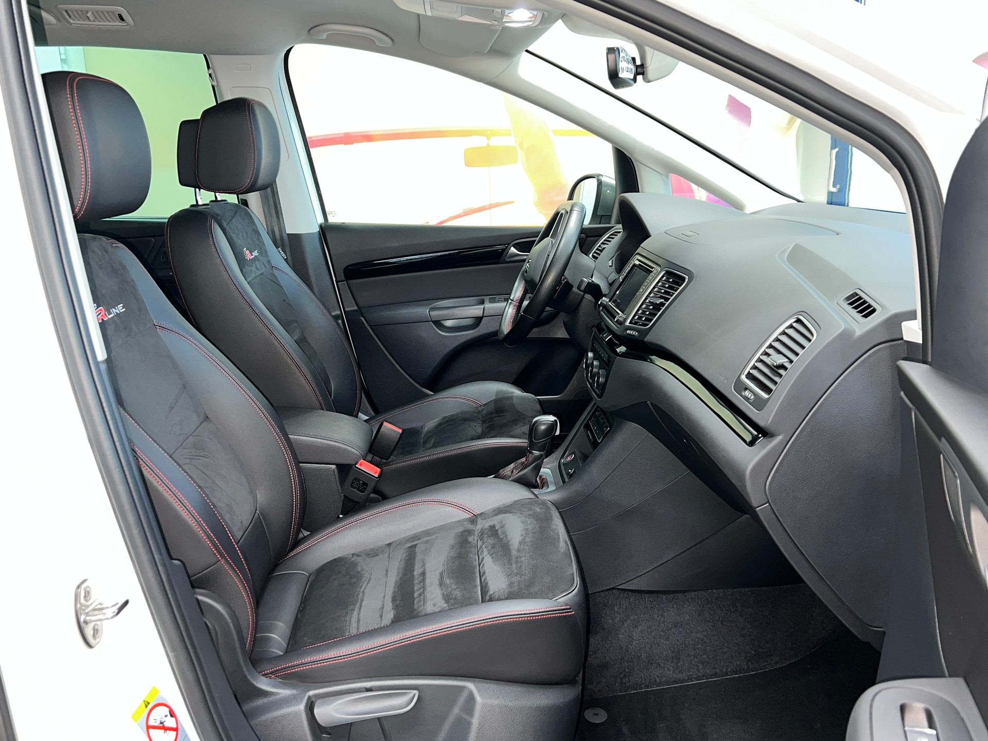 SEAT Alhambra 2.0 TDI DSG SWISS FR-image-13