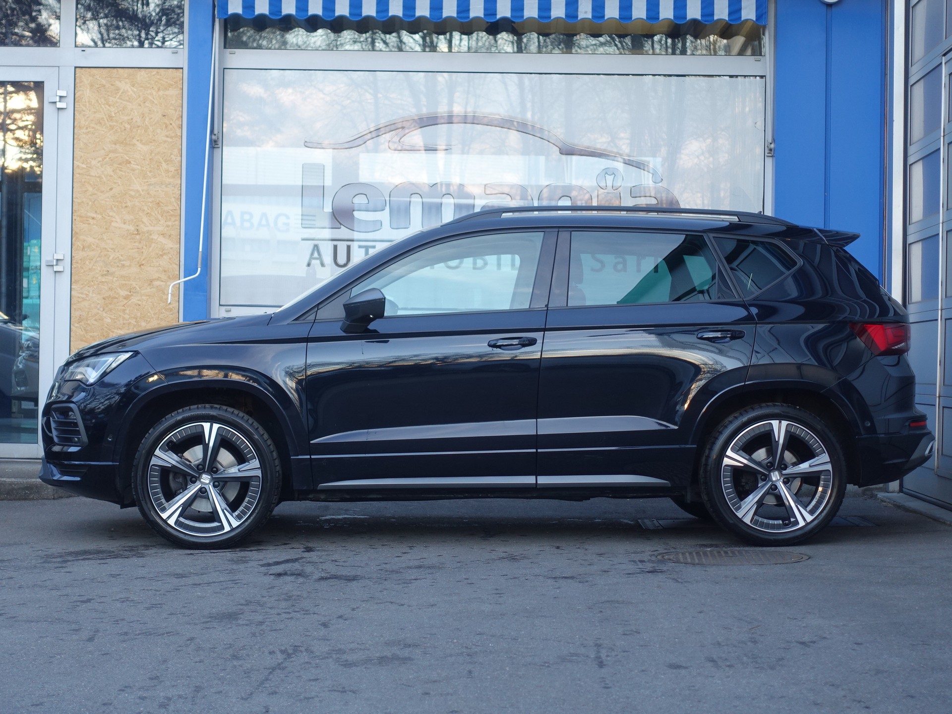 SEAT Ateca 2.0 TSI Hola FR 4Drive DSG-image-6