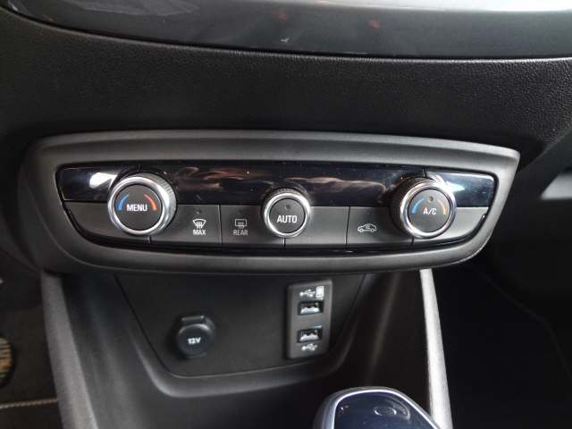 OPEL Crossland 1.2 Turbo Elegance-image-9