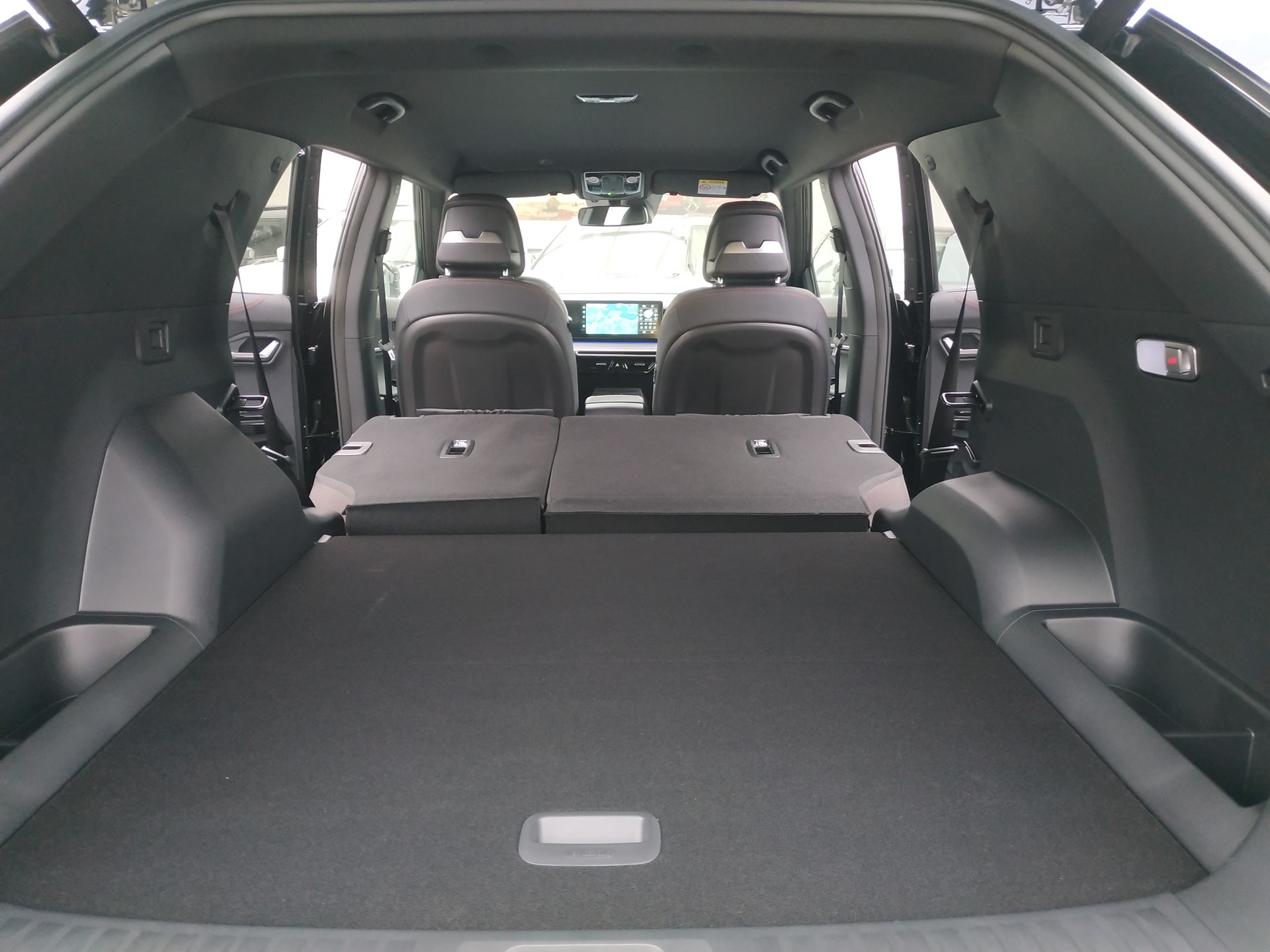 KGM-SsangYong Actyon 1.5 T GDI First Edition 4WD Automat-image-20