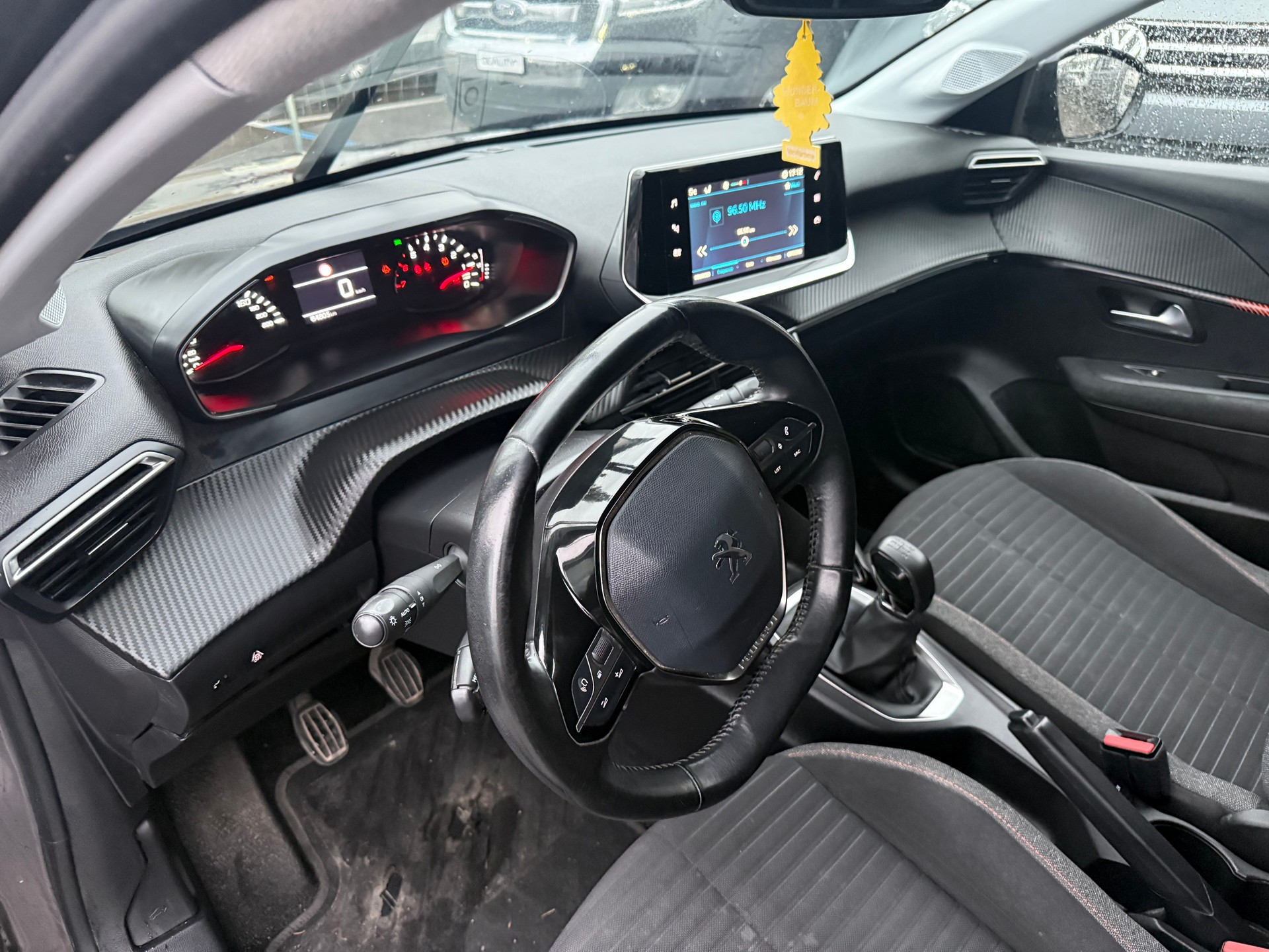 PEUGEOT 208 1.2 PureTech Active-image-20