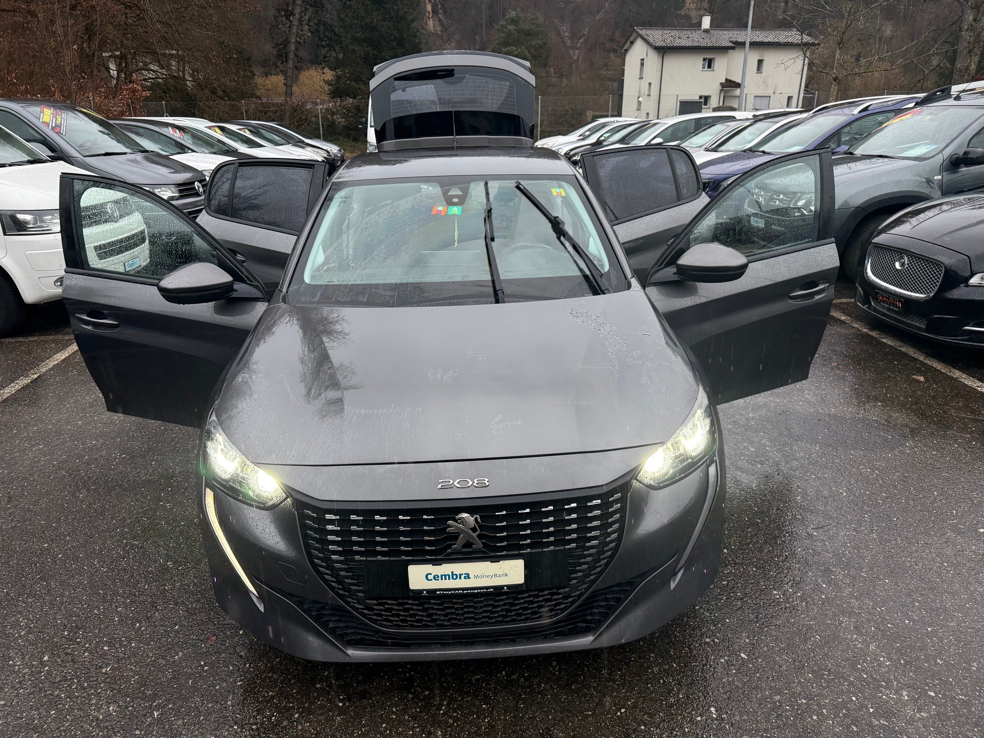PEUGEOT 208 1.2 PureTech Active-image-17