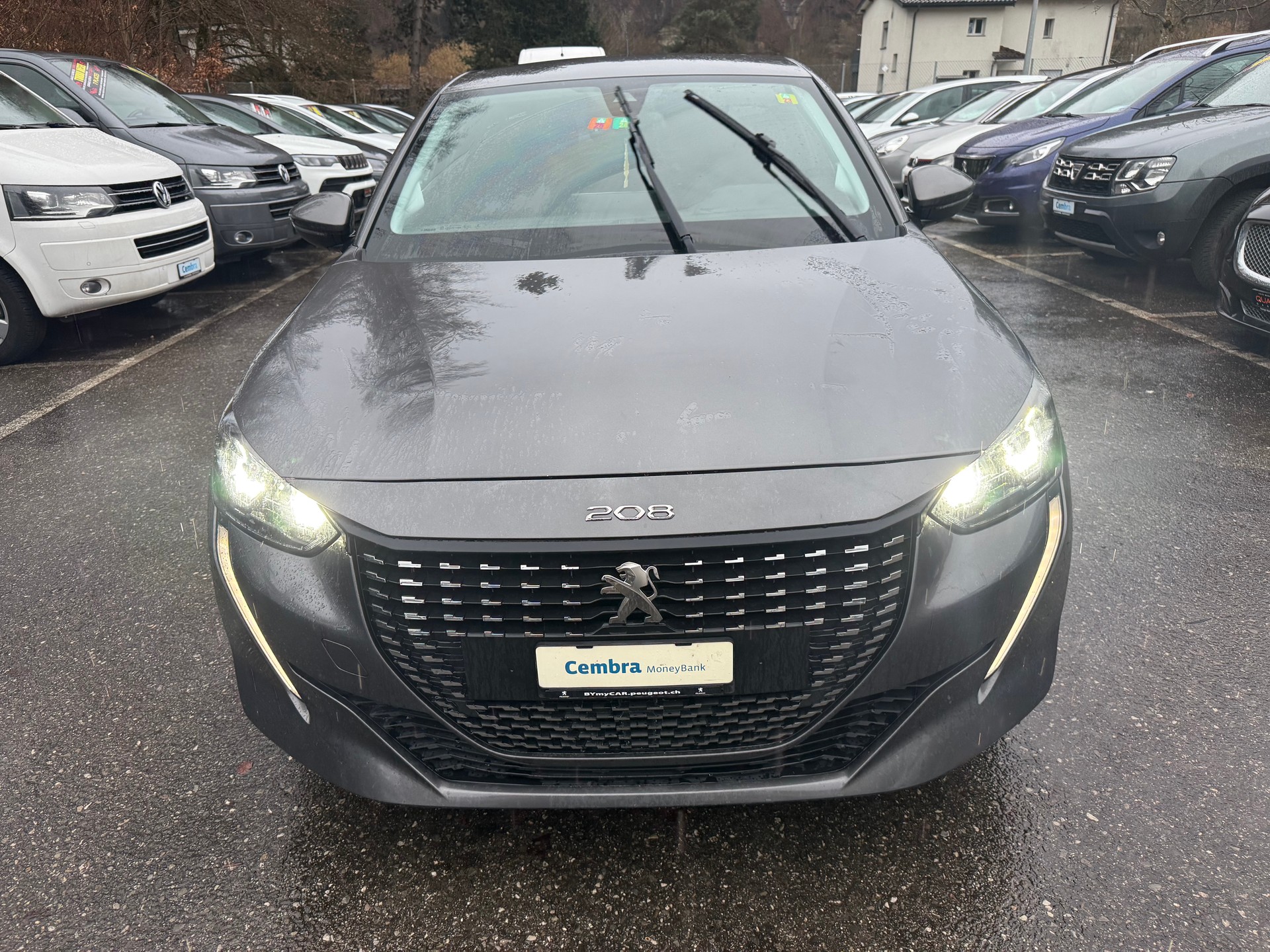 PEUGEOT 208 1.2 PureTech Active-image-0