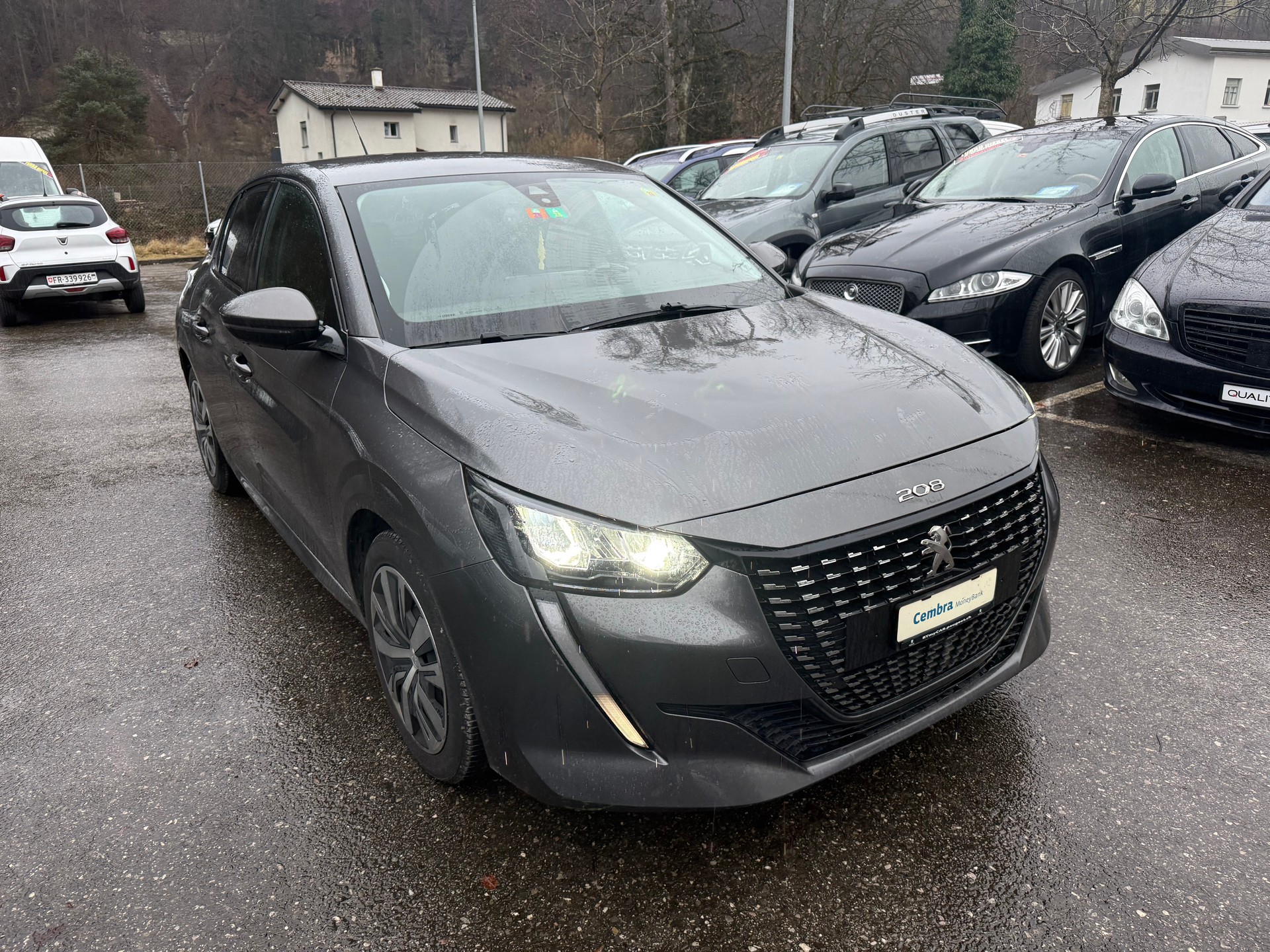 PEUGEOT 208 1.2 PureTech Active-image-1