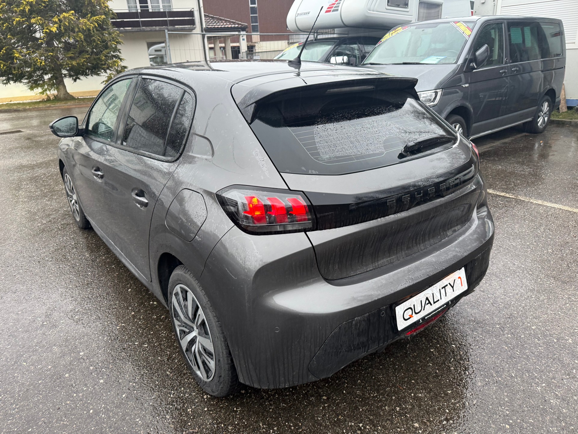 PEUGEOT 208 1.2 PureTech Active-image-5