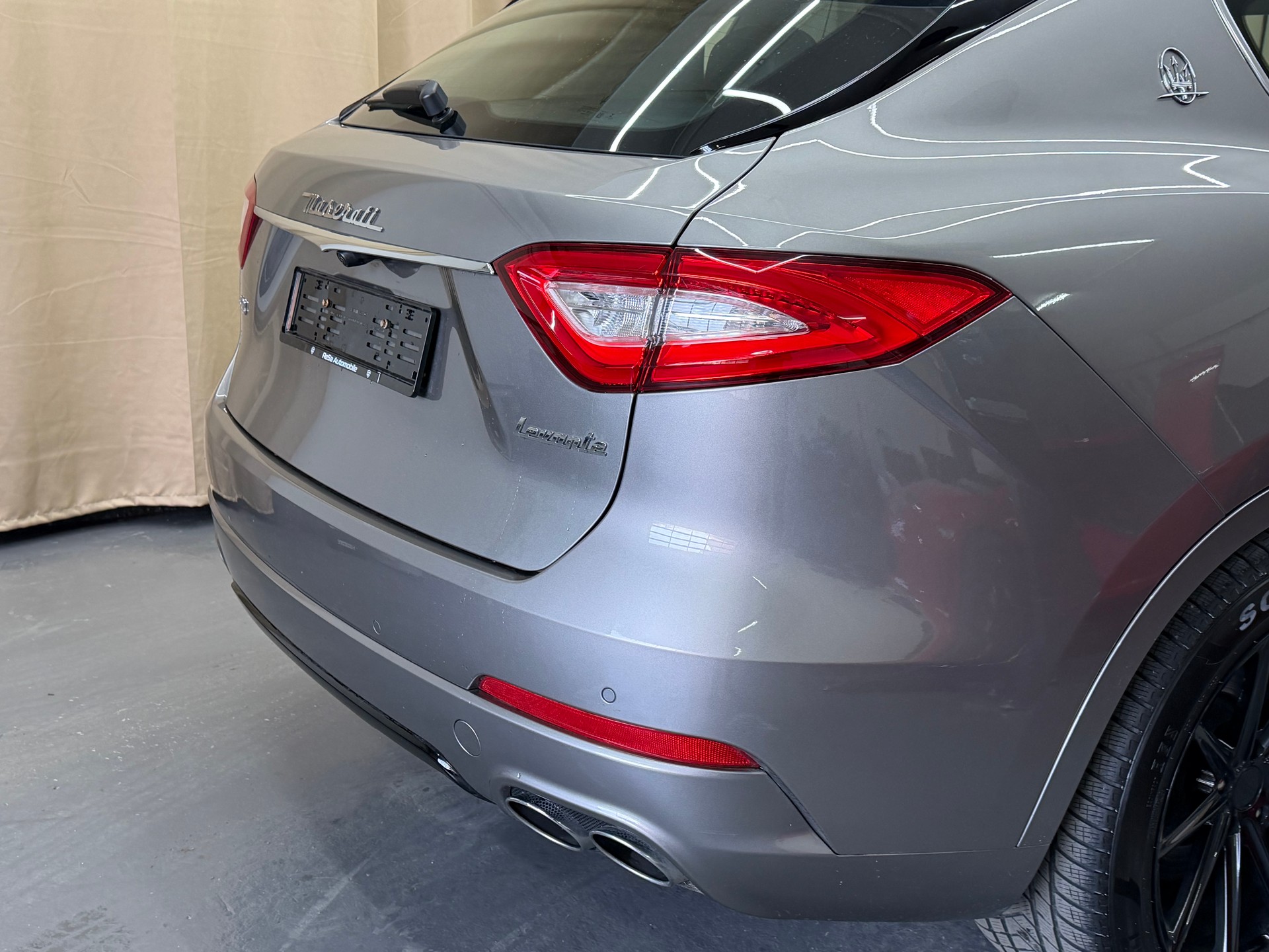 MASERATI Levante S 3.0 V6 GranLusso Automatica-image-5