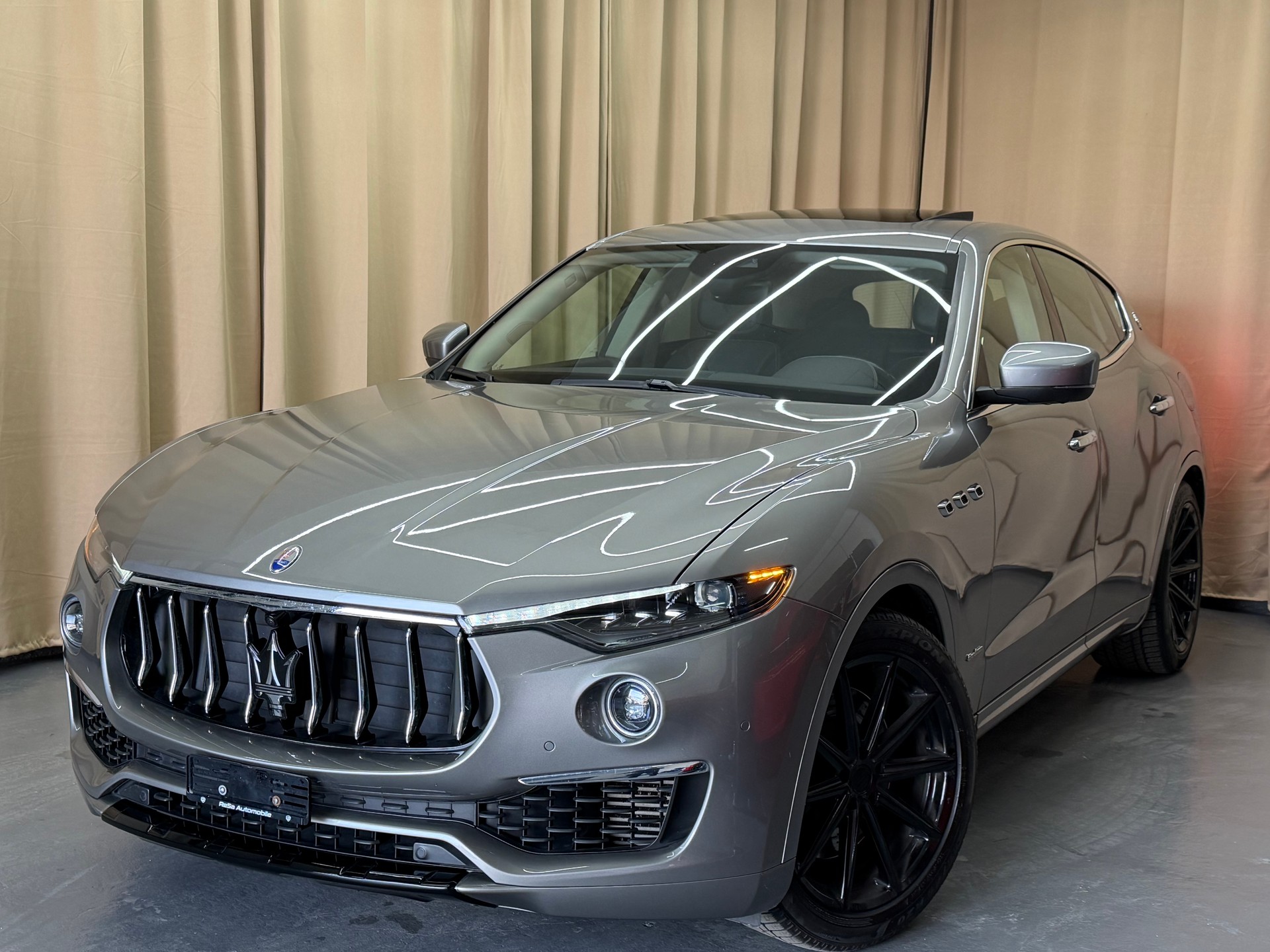 MASERATI Levante S 3.0 V6 GranLusso Automatica