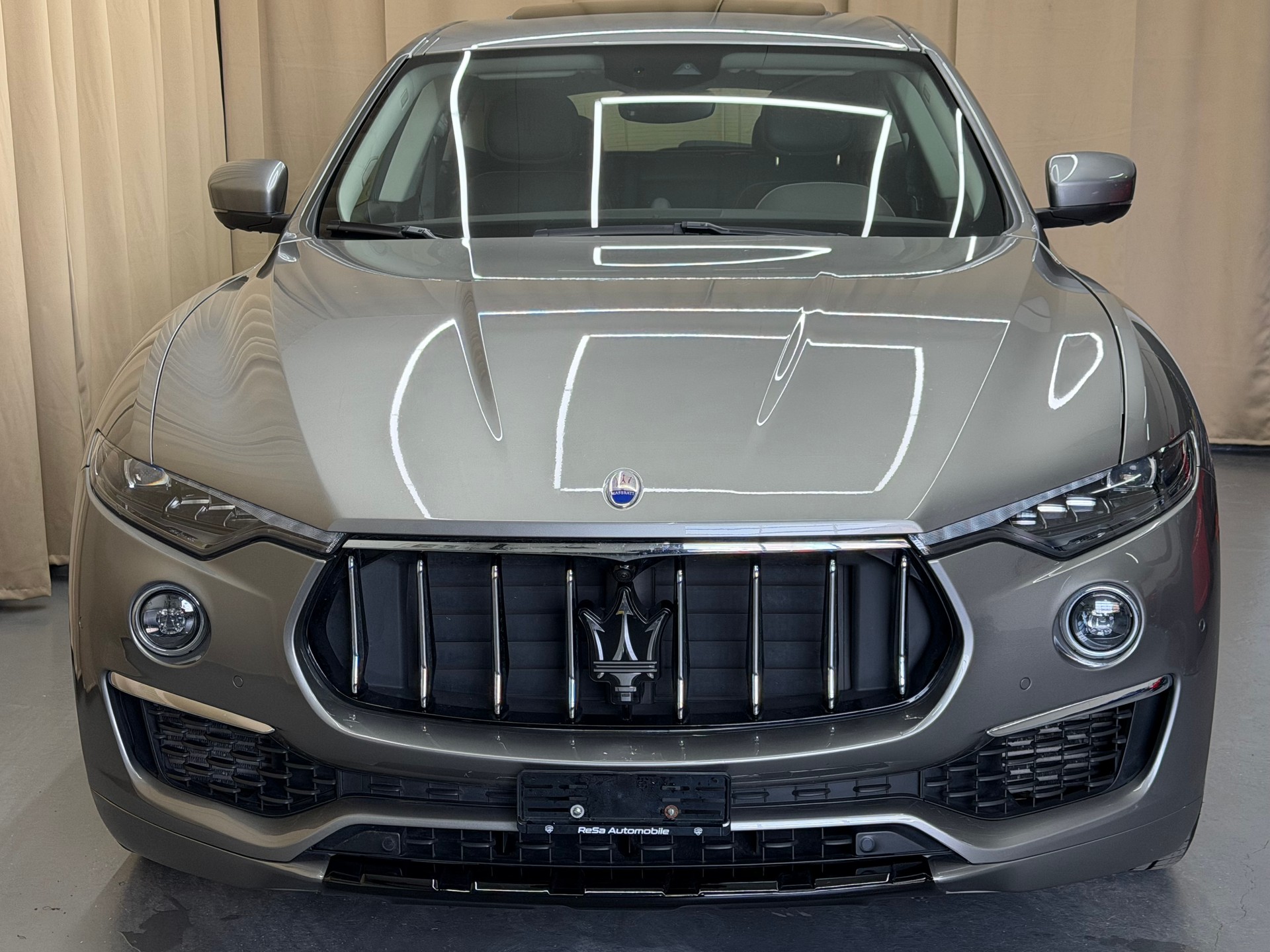 MASERATI Levante S 3.0 V6 GranLusso Automatica-image-2