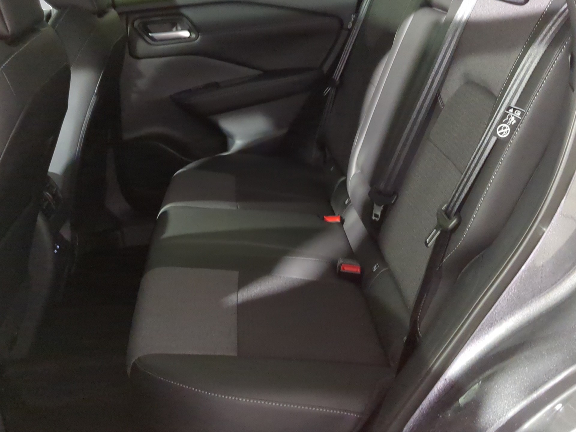NISSAN Qashqai 1.3 DIG-T MHEV N-Connecta Xtronic-image-13