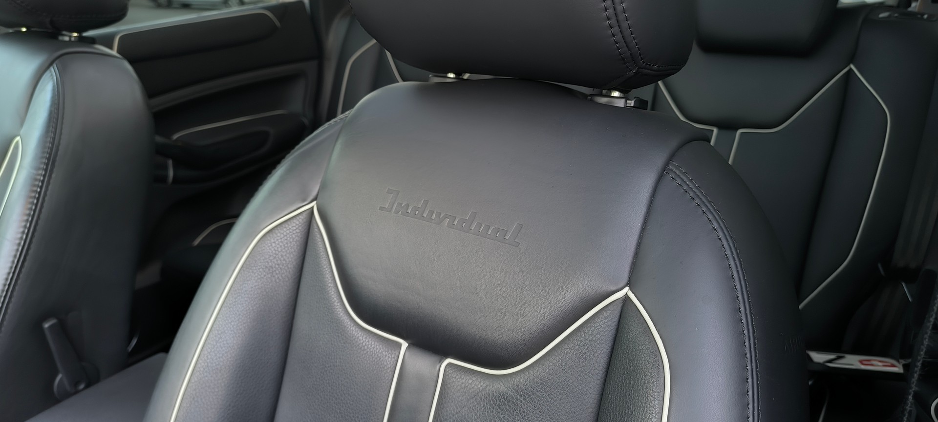 FORD Kuga 2.5 Turbo Individual Titanium 4WD Automatic-image-7