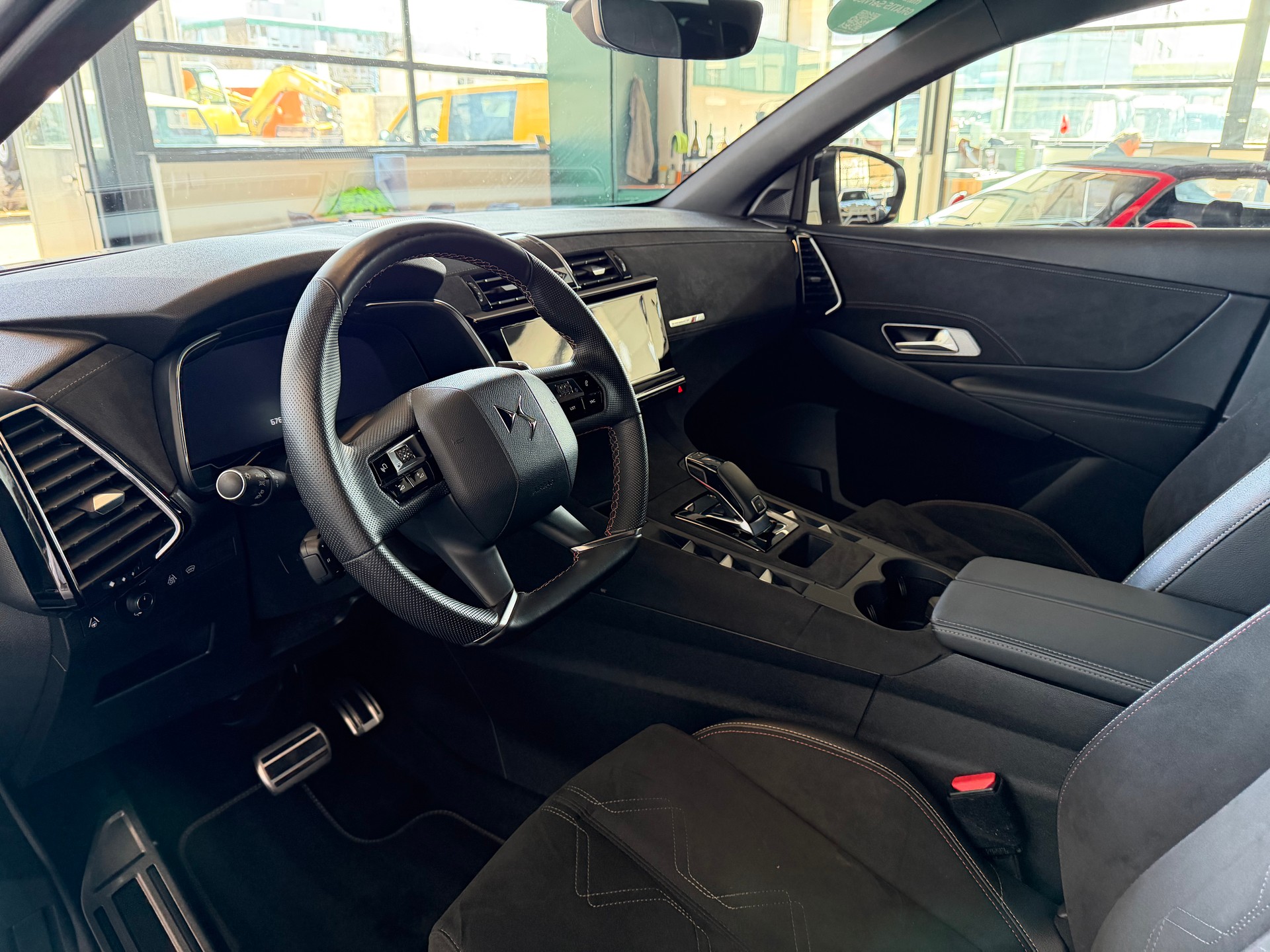 DS AUTOMOBILES DS 7 Crossback 1.5 BlueHDi DS PERFOMANCE LINE Club EAT8-image-15