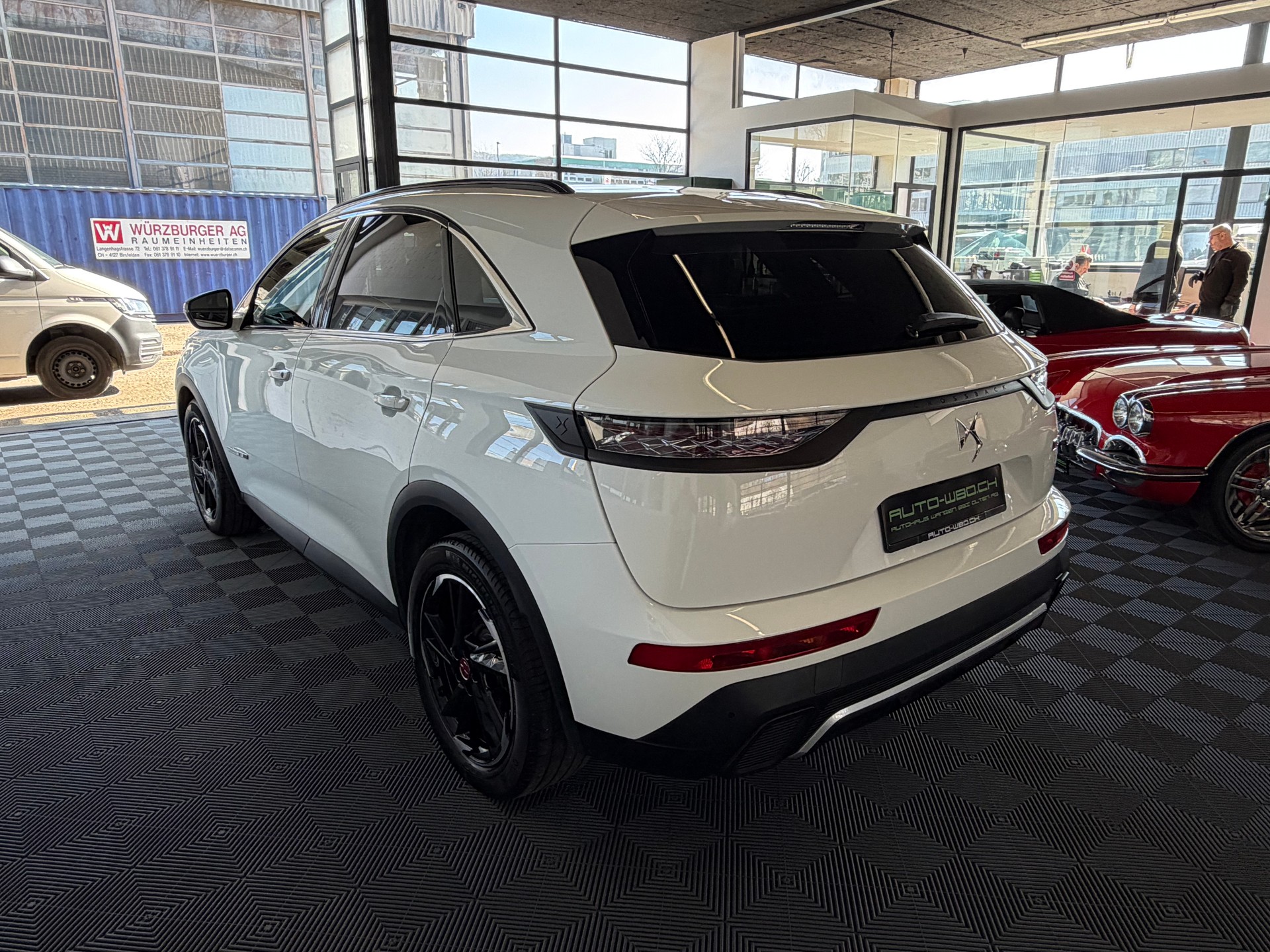 DS AUTOMOBILES DS 7 Crossback 1.5 BlueHDi DS PERFOMANCE LINE Club EAT8-image-4