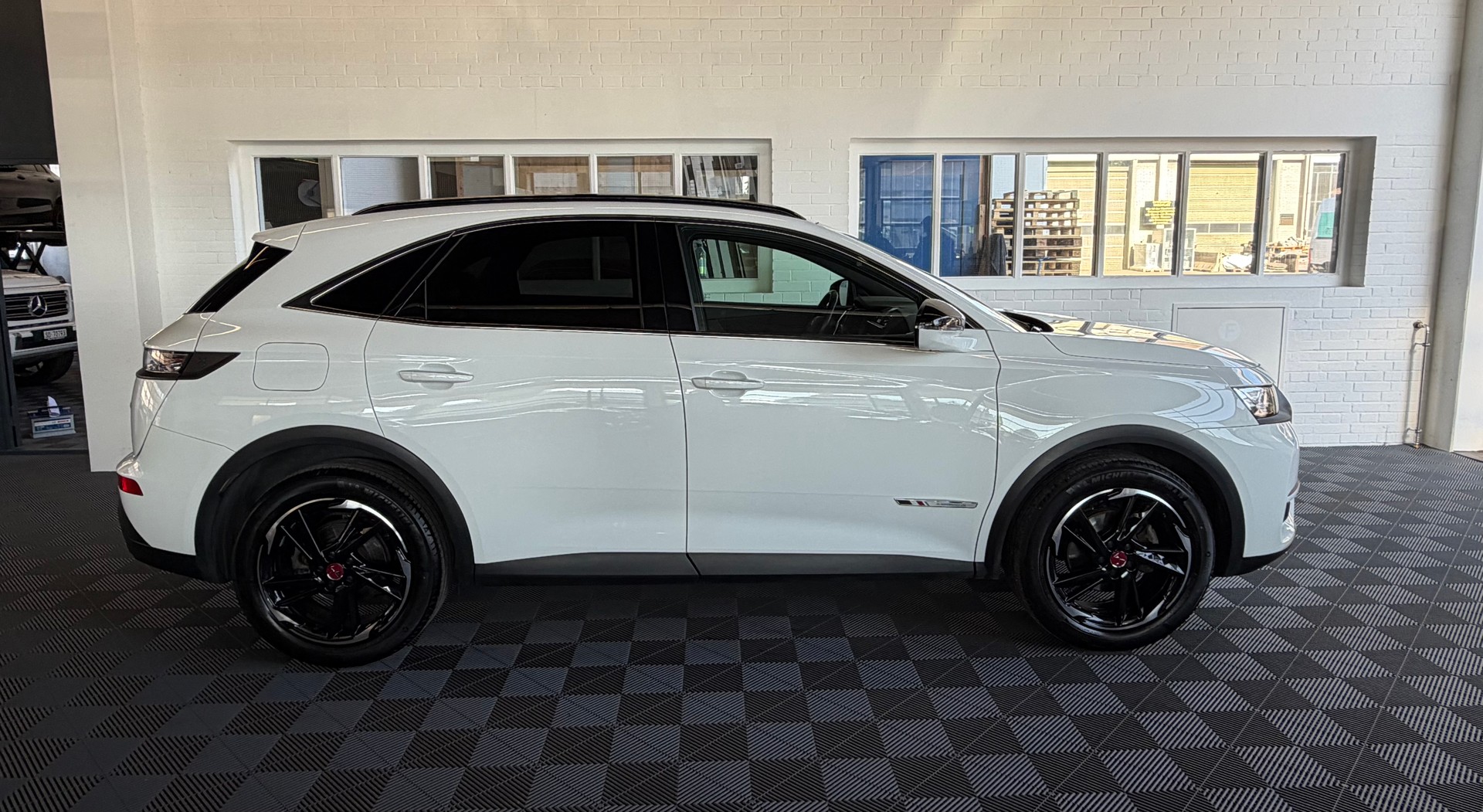DS AUTOMOBILES DS 7 Crossback 1.5 BlueHDi DS PERFOMANCE LINE Club EAT8-image-1