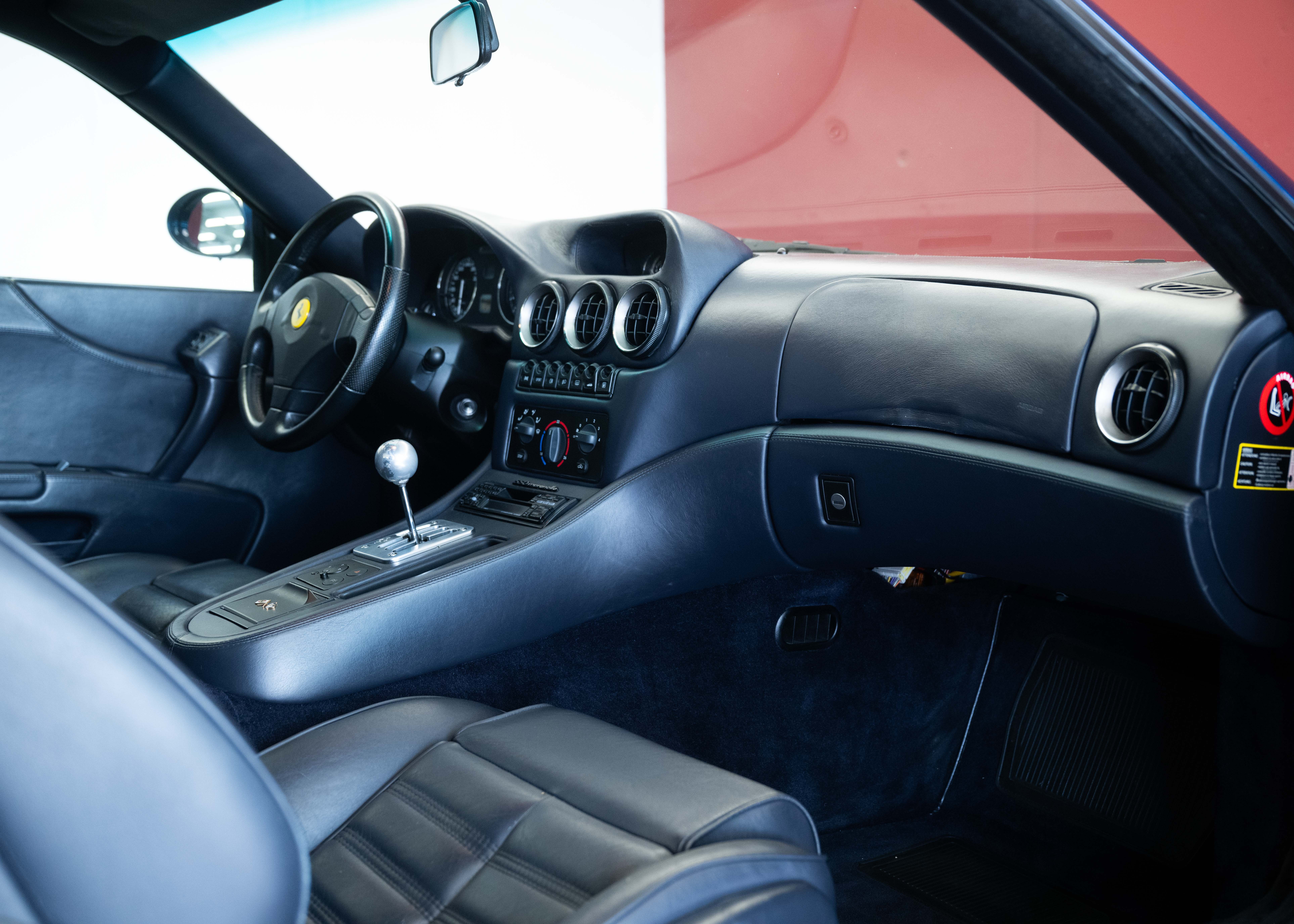 Image FERRARI F550 F550 Maranello (Tour de France Blue, Swiss car, 2nd hand, fully documented)