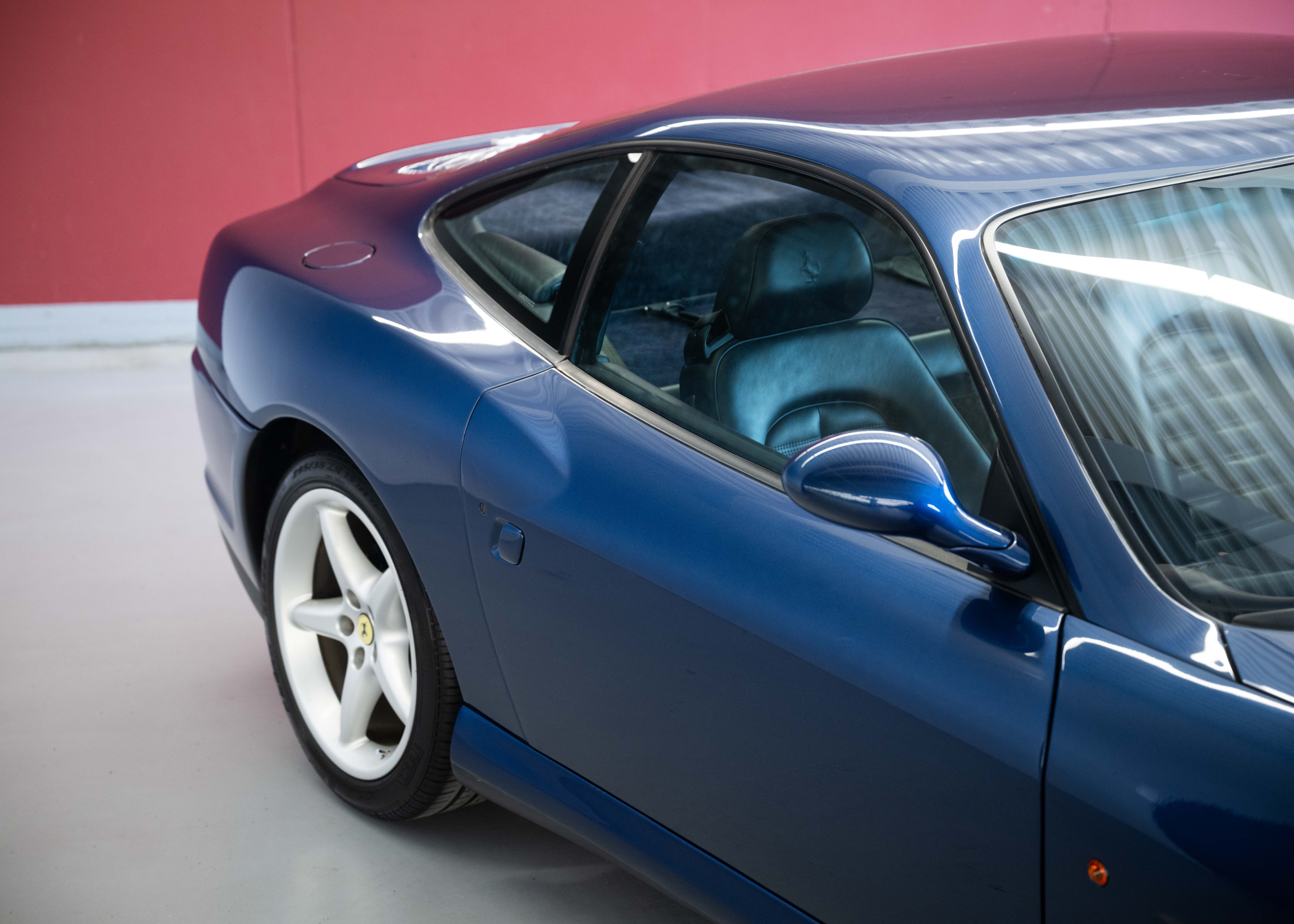 Image FERRARI F550 F550 Maranello (Tour de France Blue, Swiss car, 2nd hand, fully documented)