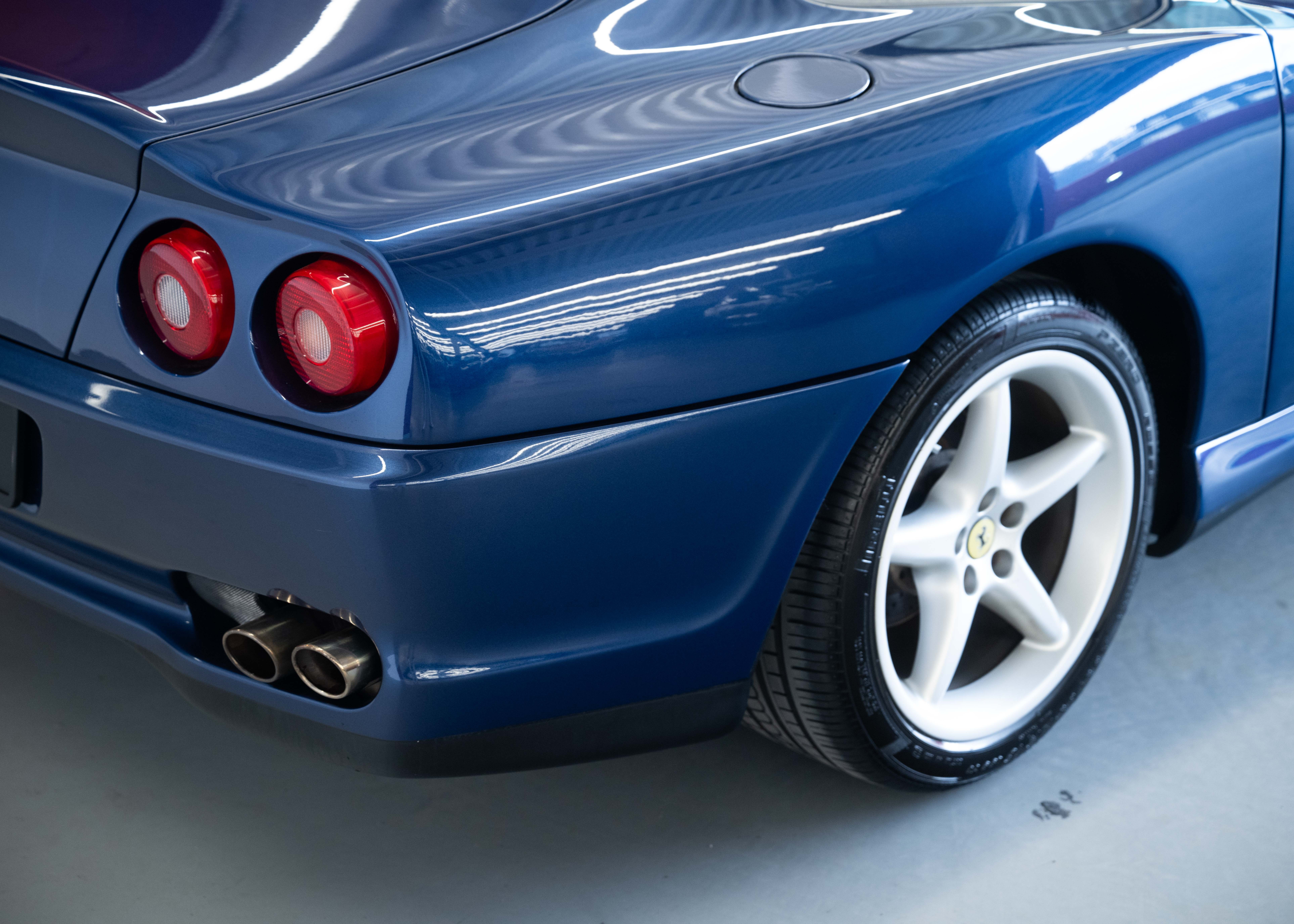 Image FERRARI F550 F550 Maranello (Tour de France Blue, Swiss car, 2nd hand, fully documented)